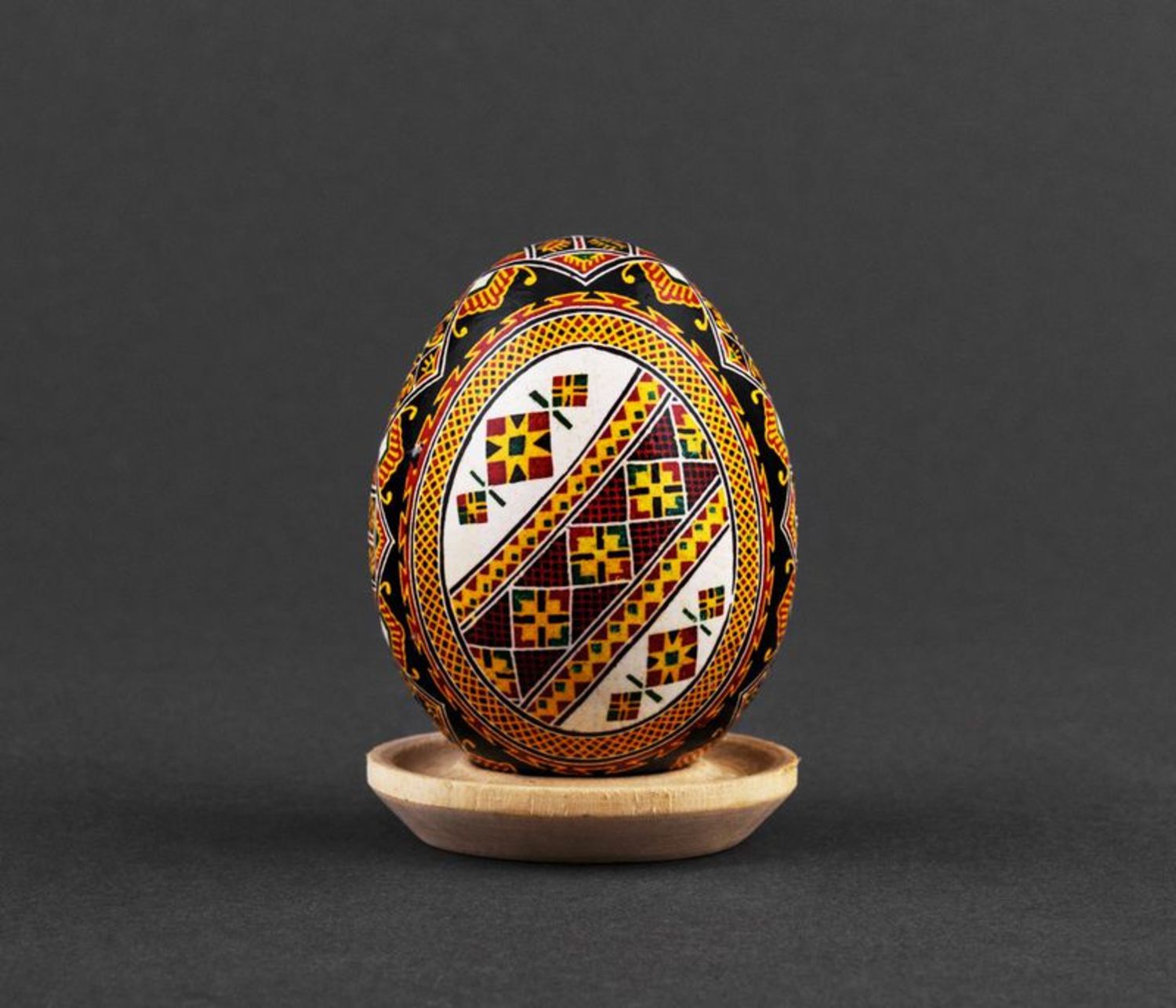 Hand painted egg photo 3