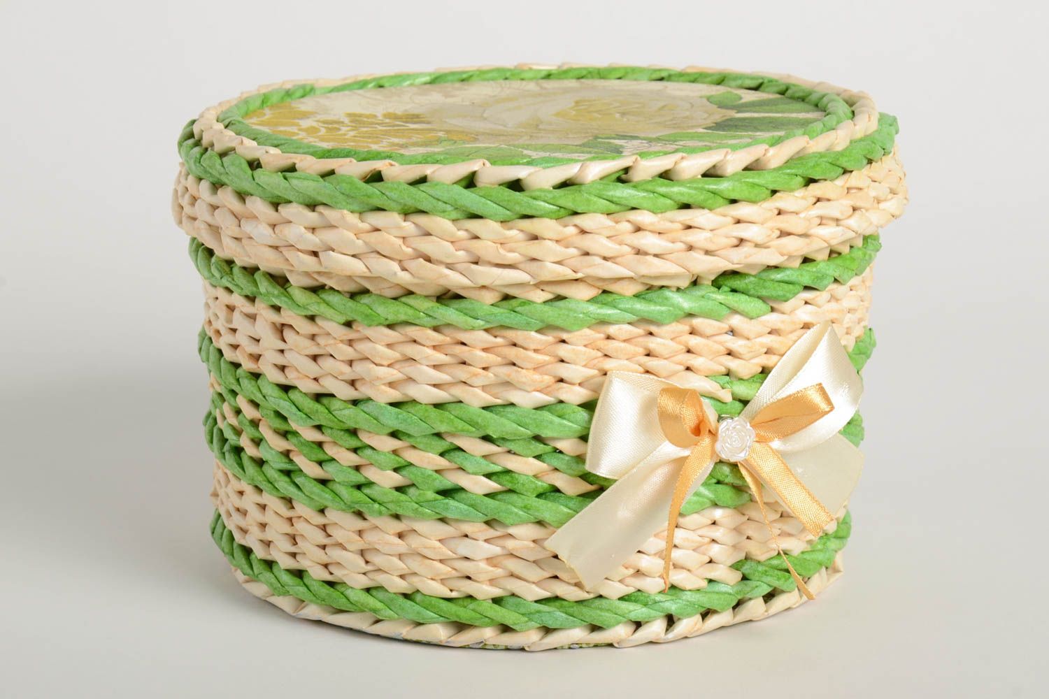 Beautiful handmade paper basket jewelry box design newspaper craft gift ideas photo 5