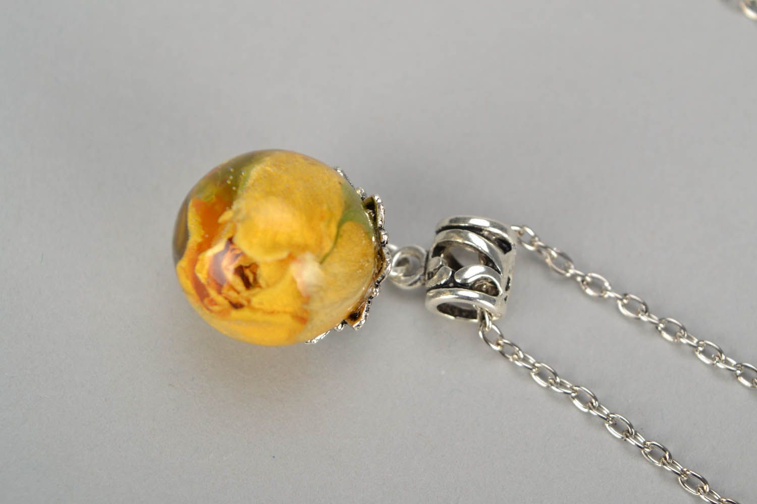 Pendant with rose on a long chain photo 4