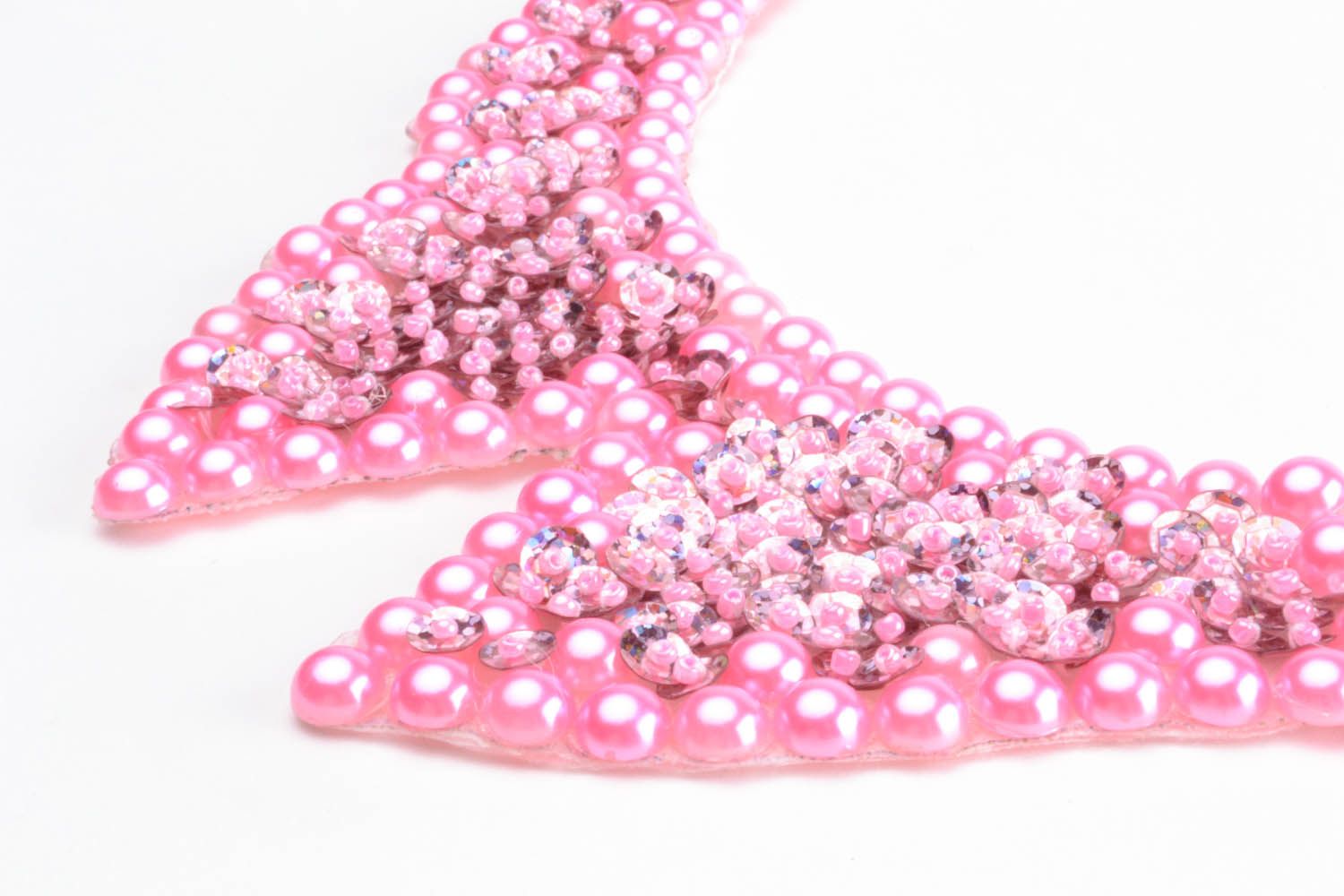 Col en perles de rocailles couleur rose photo 2
