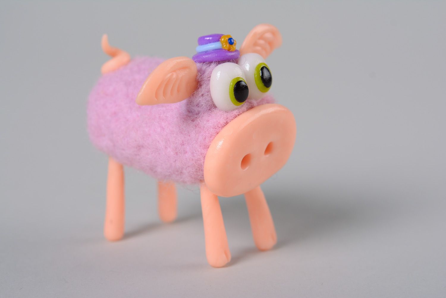 Homemade miniature felted wool toy Pig photo 2