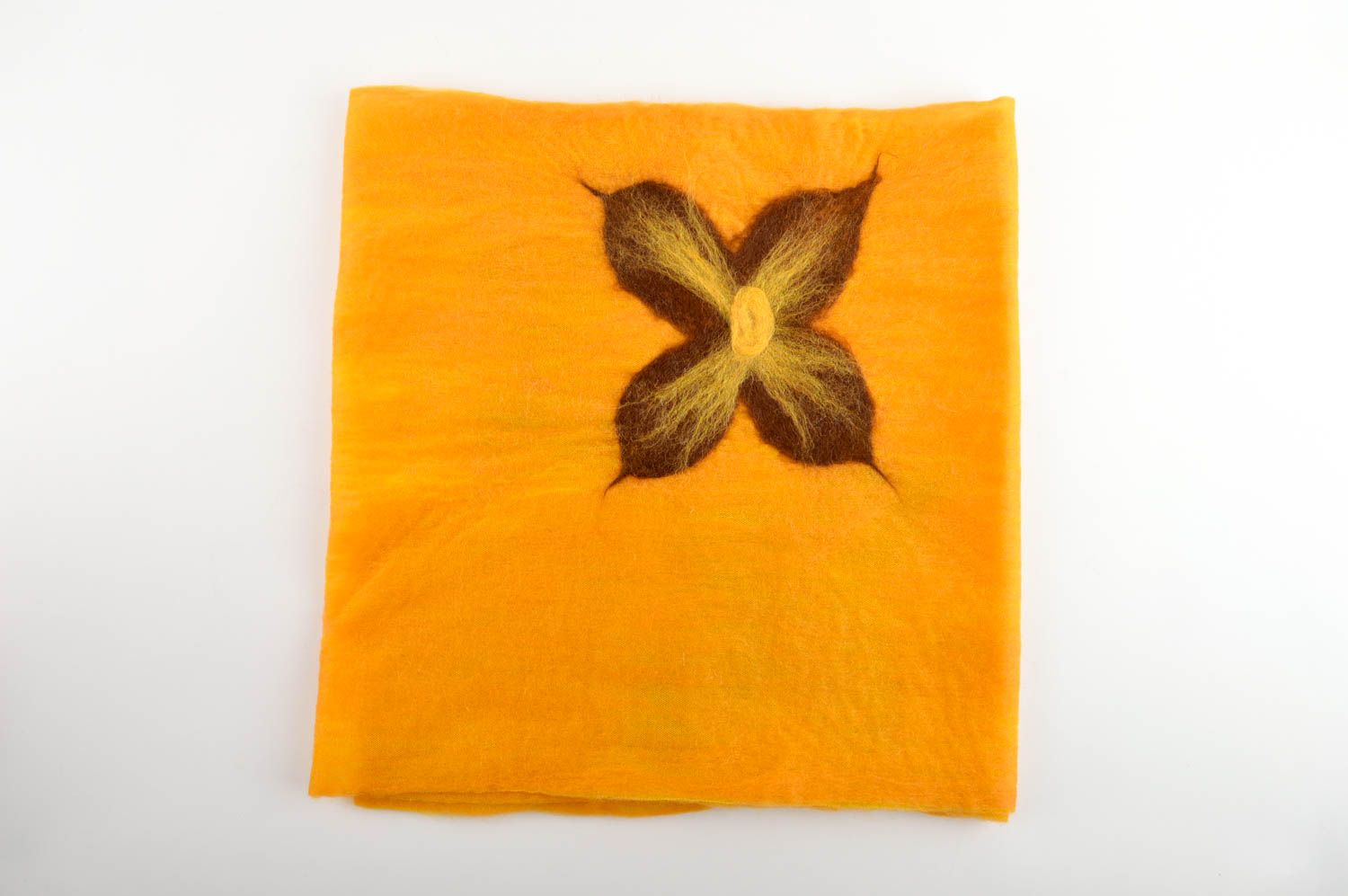 Handmade gefilzter Schal Frauen Accessoire schöner Schal aus Wolle gelb foto 3