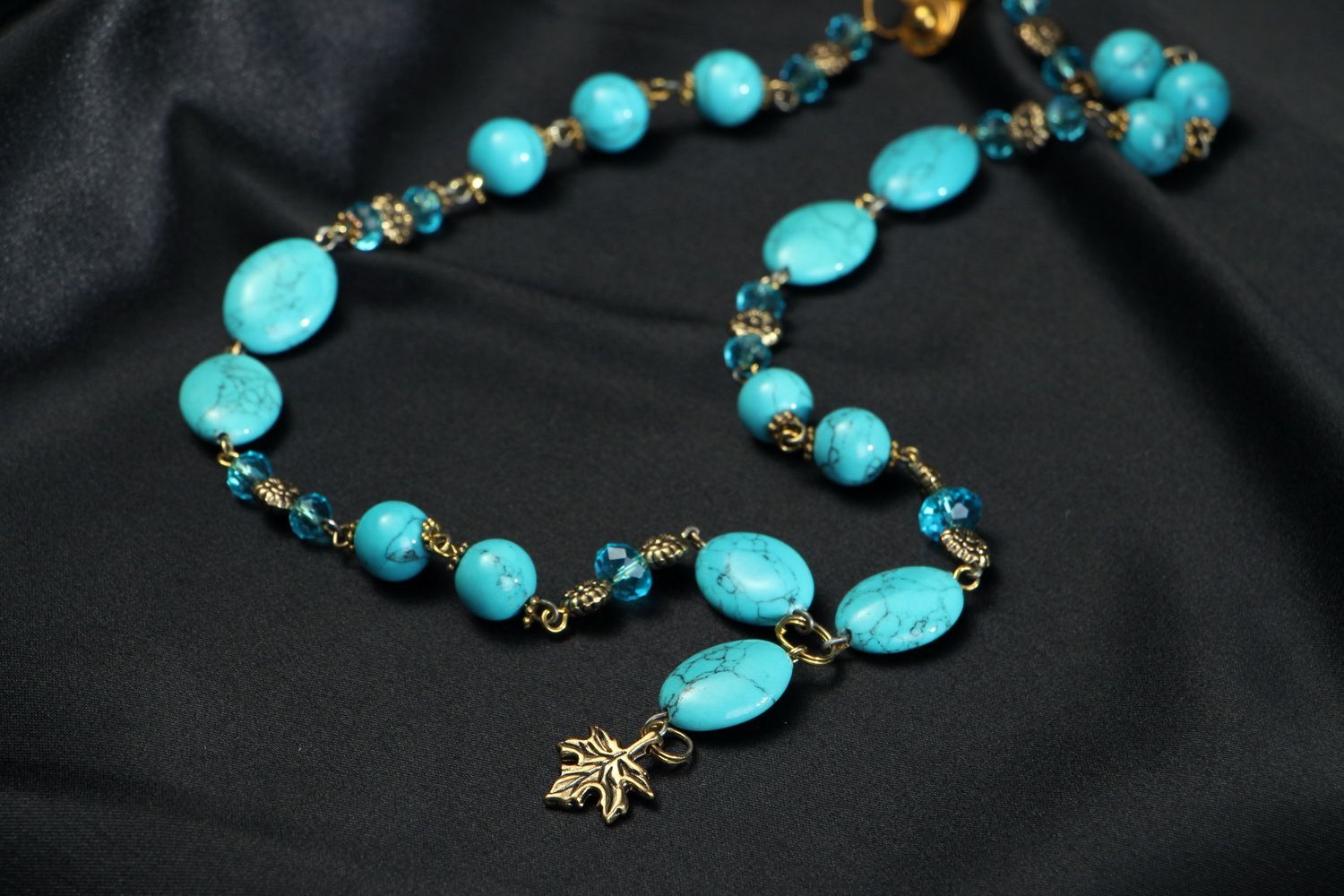 Necklace with turquoise photo 2