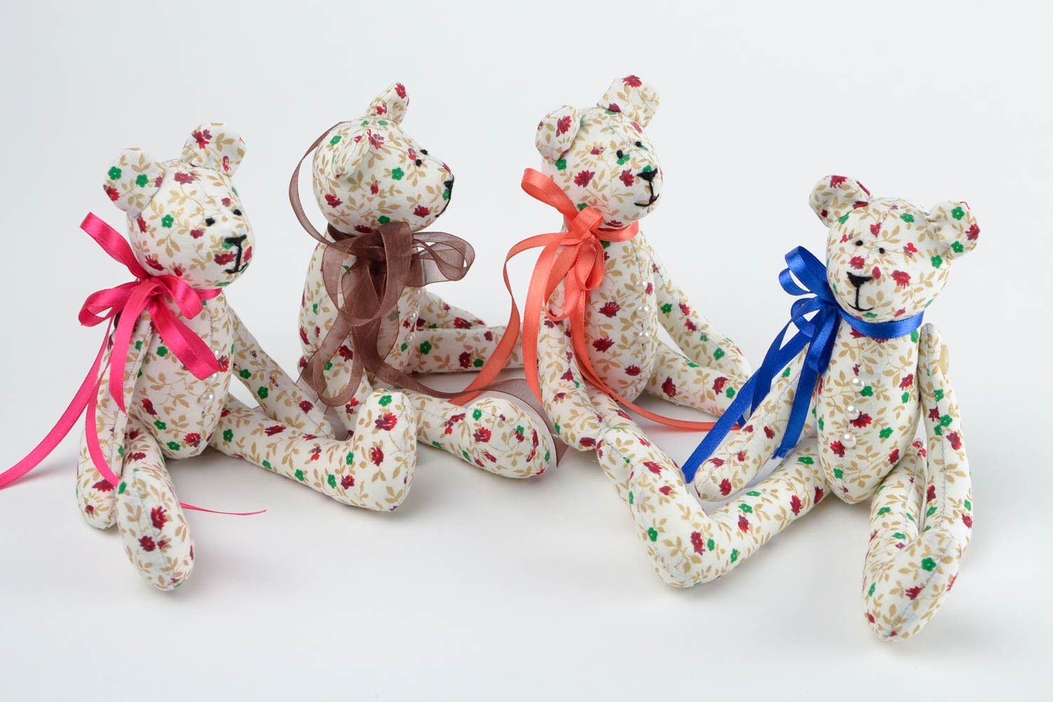 Игрушки мишки набор игрушек ручной работы интересные подарки для детей 4 штуки фото 5