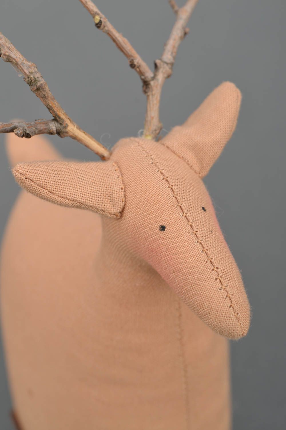 Cervo carino fatto a mano pupazzo di peluche giocattolo simpatico da bambini
 foto 4