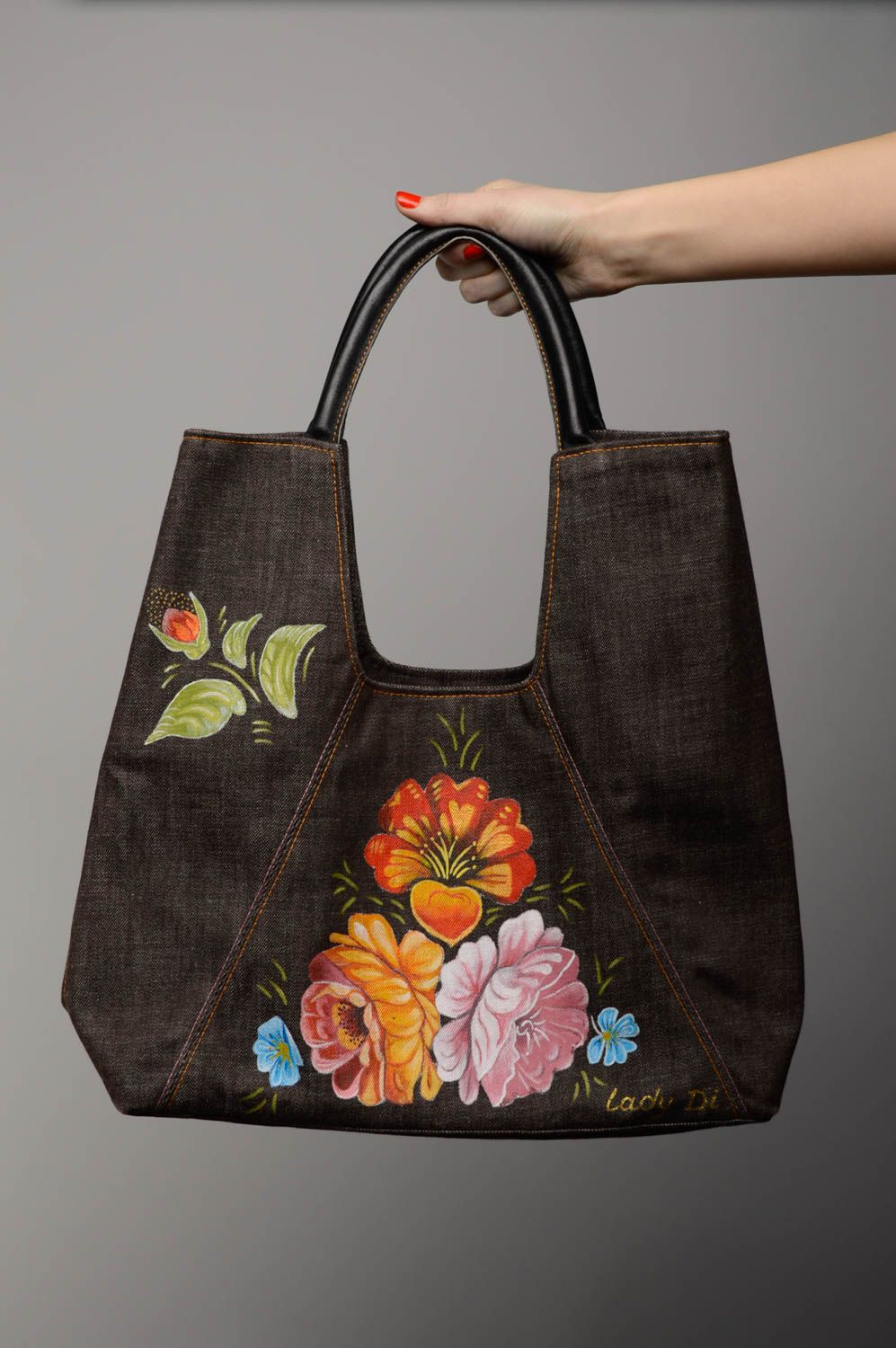 Denim handbag with acrylic painting photo 3