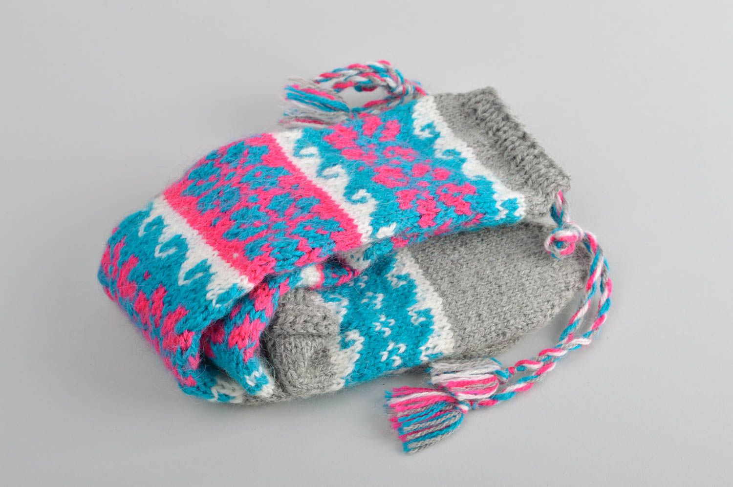 Handmade woolen warm socks cute winter accessory unusual knitted socks photo 5