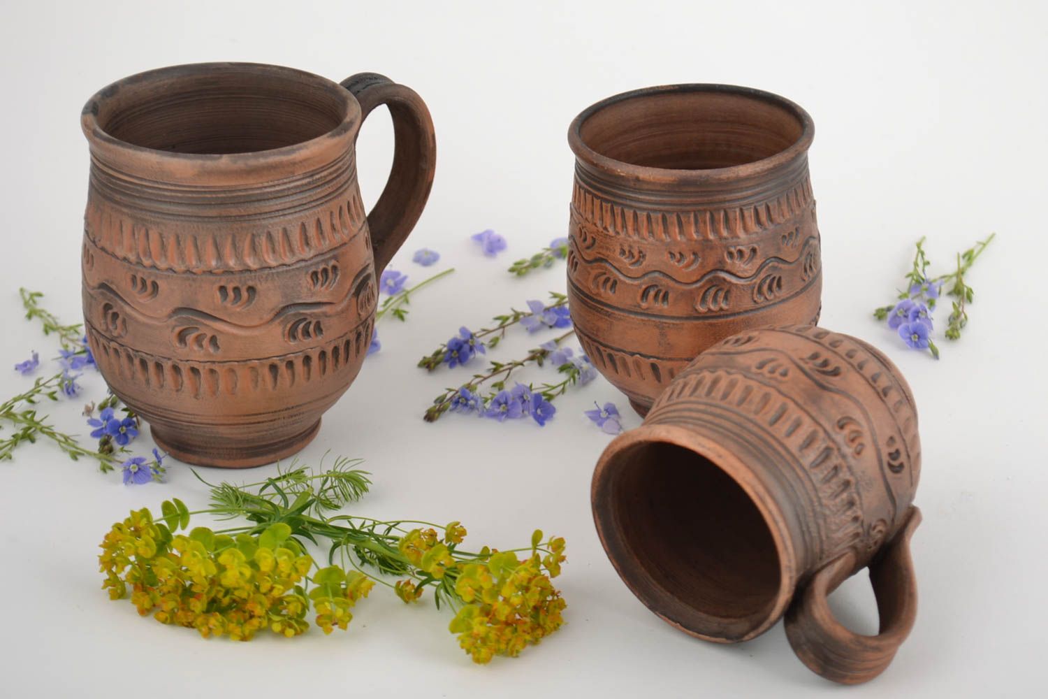 Set of 3 three ceramic team mugs of 5 oz, 7 oz, 8,5 oz, 1,21 lb photo 1