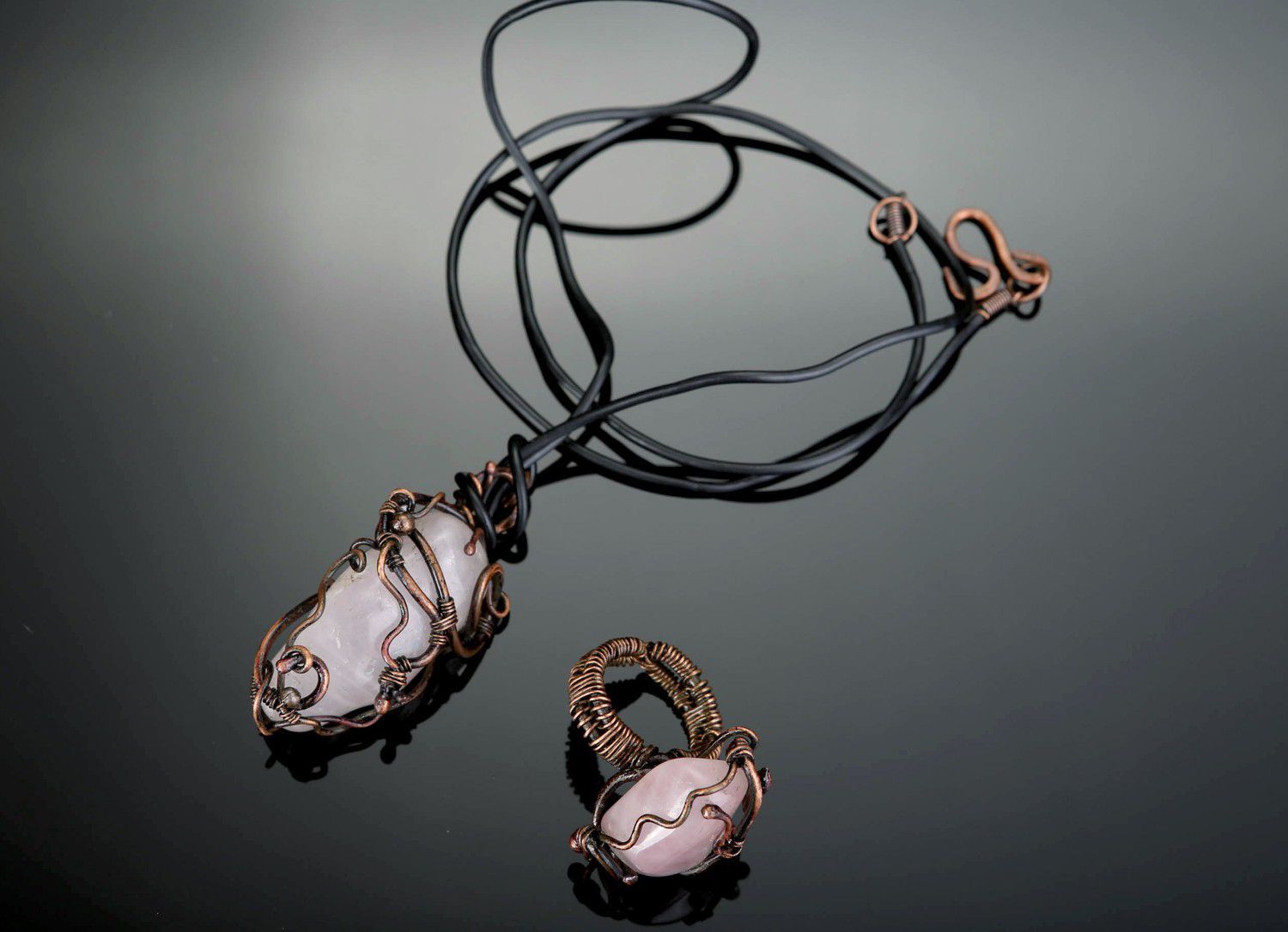 Jewelry set with pink quartz Pink Clouds photo 1