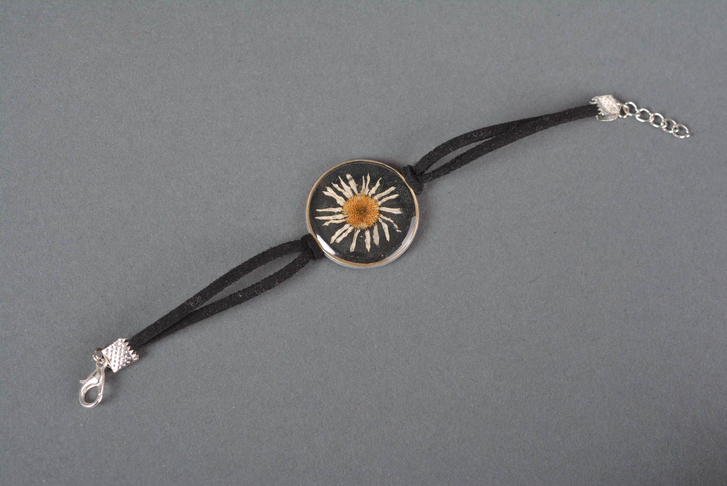 Handmade bracelet flower bracelet designer jewelry epoxy resin unique jewelry photo 4