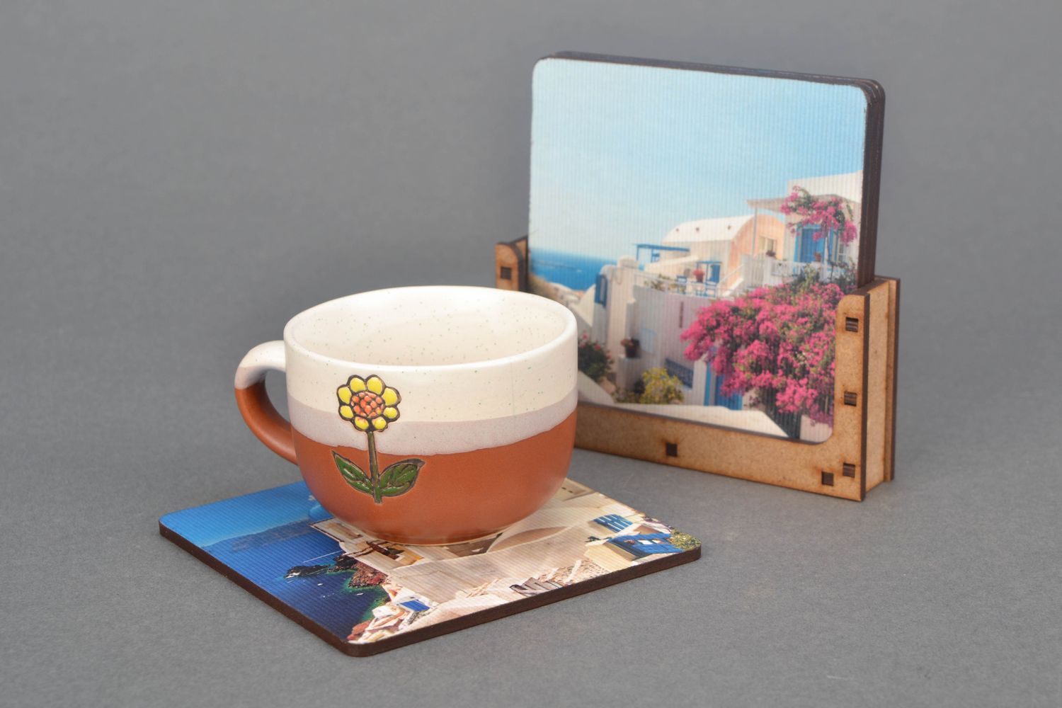 Fiberboard cup coasters with prints photo 1