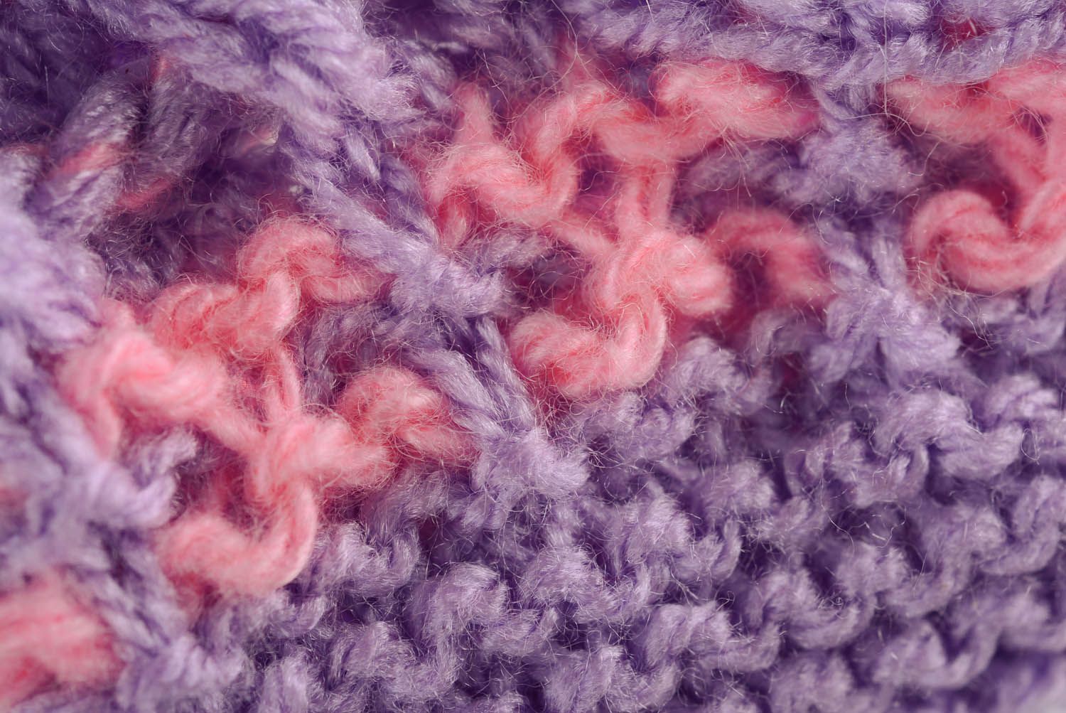 Chaussons de bébé tricotés roses faits main photo 5