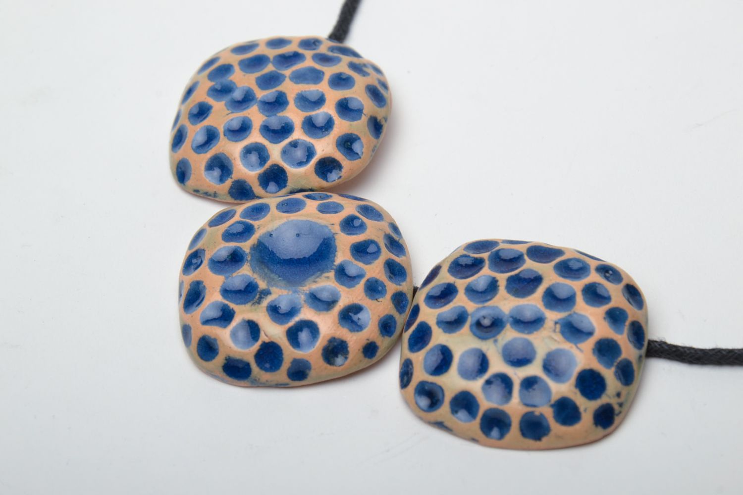 Blue polka dot clay pendant painted with enamel photo 3