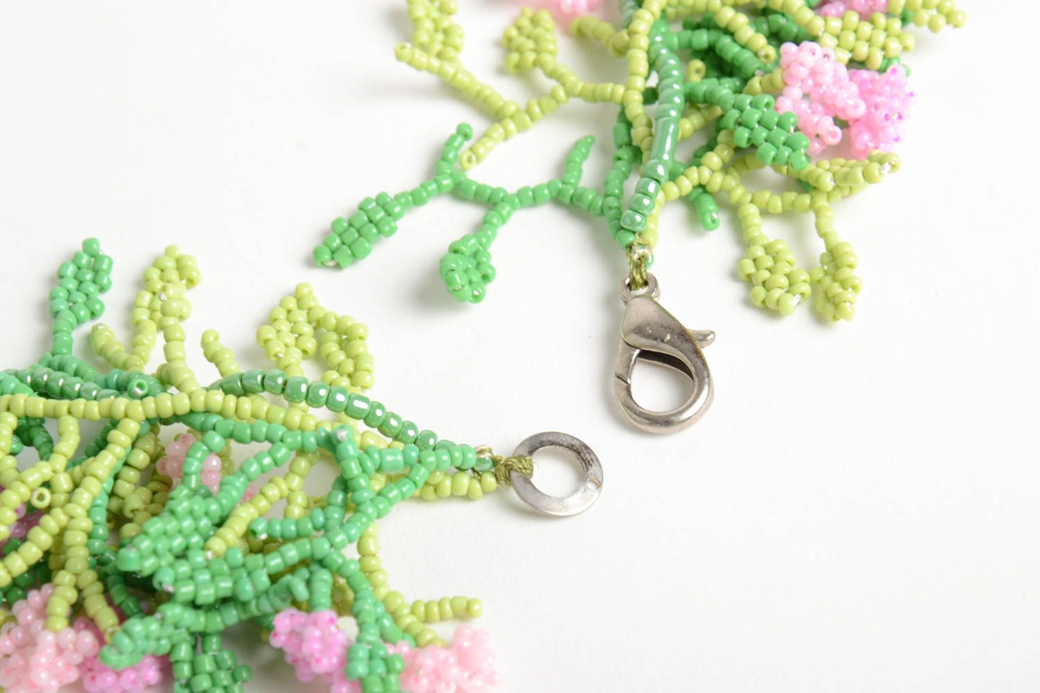 Collier en perles de rocaille Bijou fait main vert avec fleurs Cadeau femme photo 4