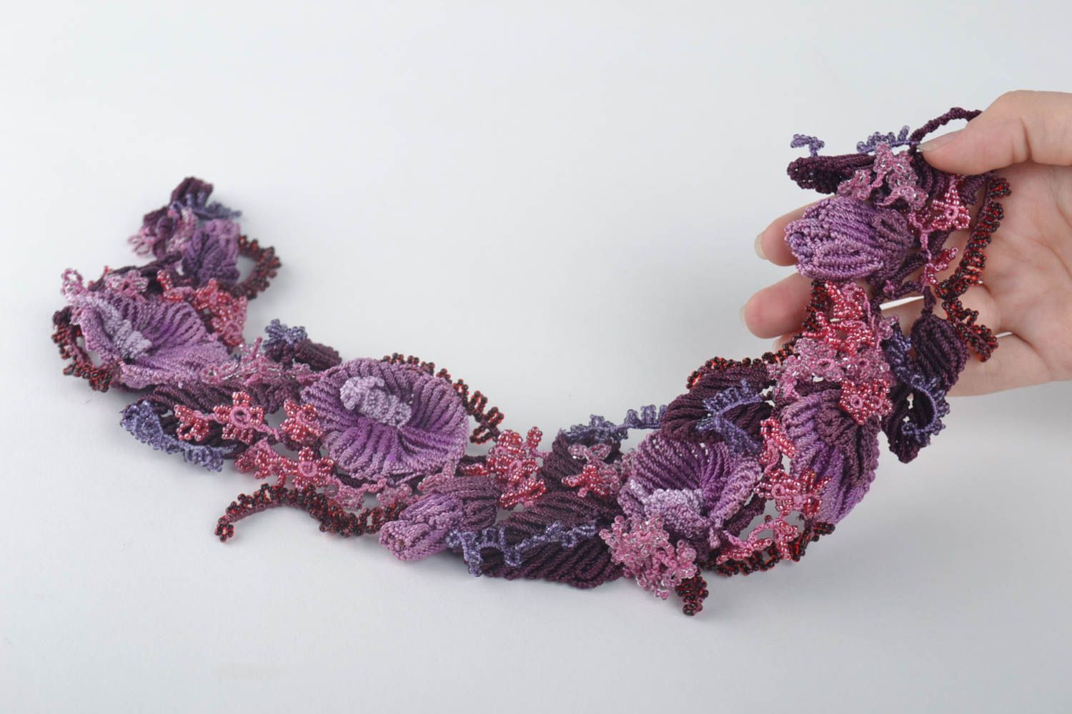 Collier textile Bijou fait main violet macramé-ankars Accessoire femme fleurs photo 5