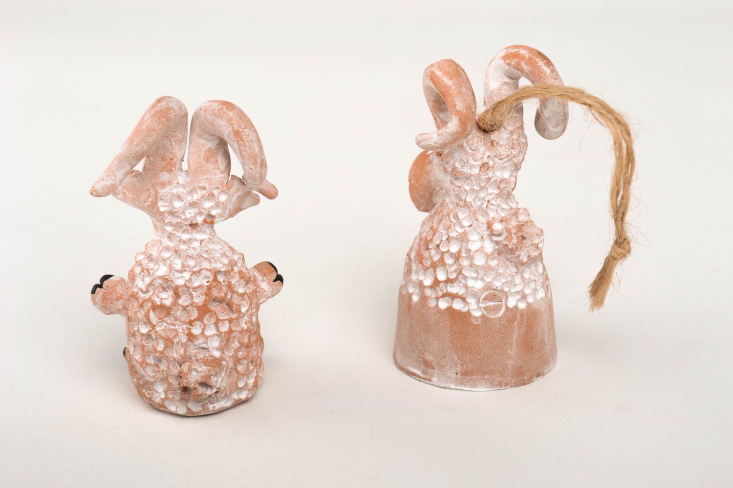 Керамический колокольчик фигурка ручной работы набор 2 фигурки животных из глины фото 4