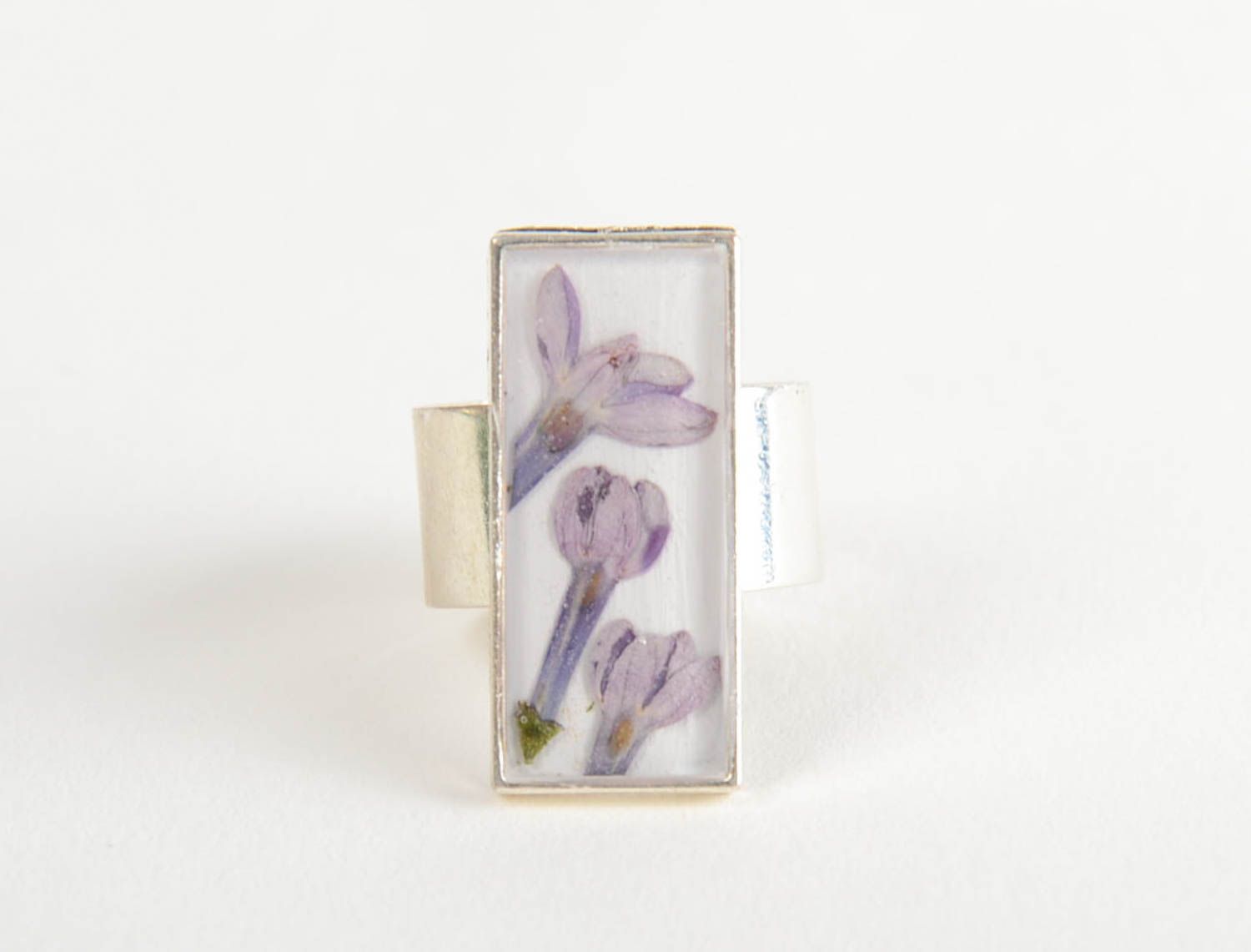 Women's homemade designer ring with dried flowers and epoxy coating photo 4