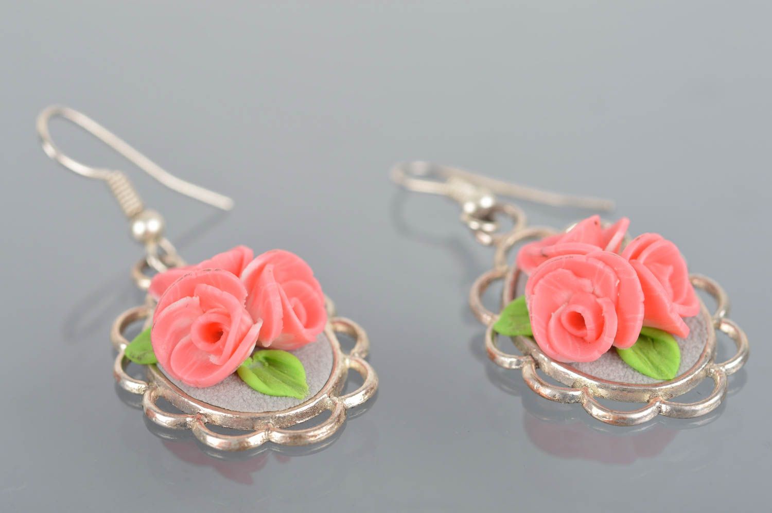 Polymer clay handmade designer earrings oval-shaped pink accessory with flowers photo 2
