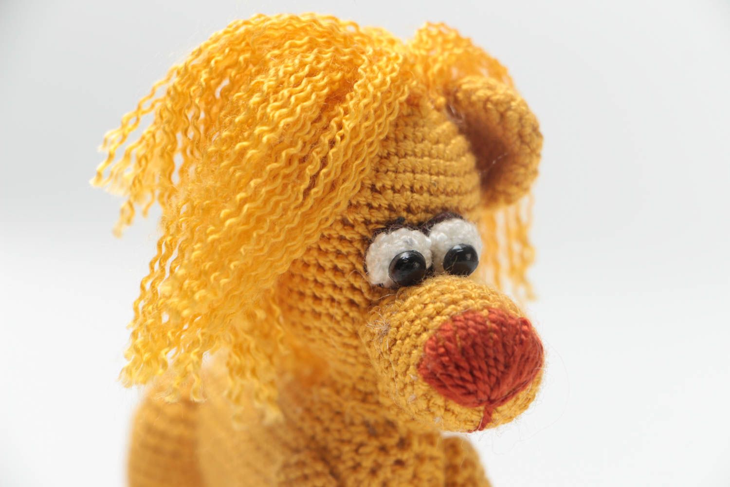 Jouet mou lion tricoté au crochet en fils acryliques fait main pour enfant photo 3