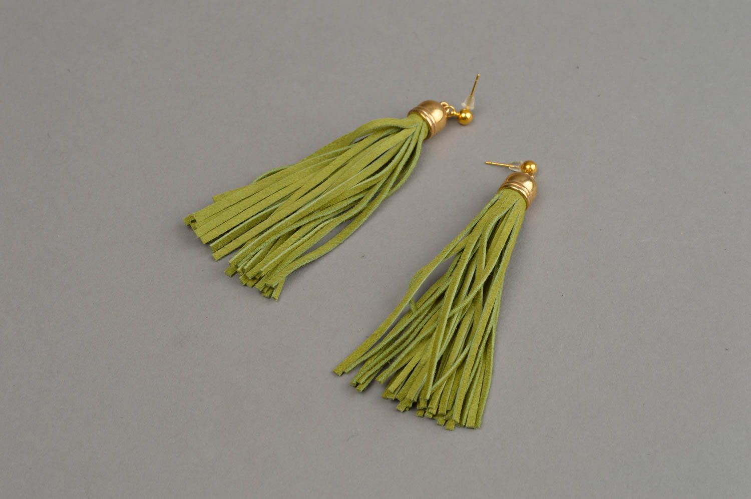 Handmade lange Ohrringe Damen Schmuck Accessoires für Frauen in Grün schön toll foto 2