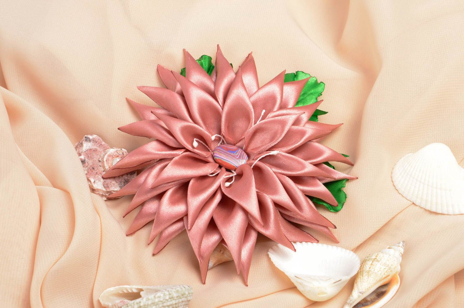 Необычное украшение ручной работы аксессуар для волос заколка с цветком фото 1