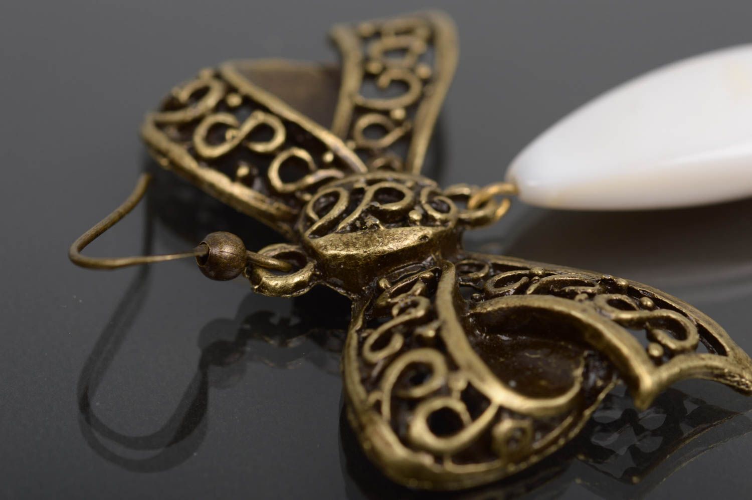 Handmade Metall Schmuck Ohrringe mit Edelsteinen ausgefallener Ohrschmuck foto 4