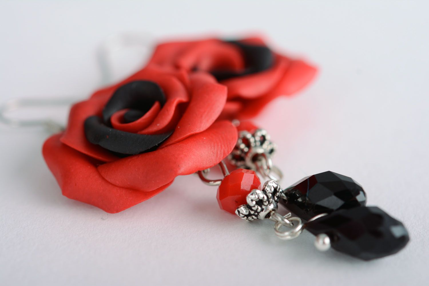 Plastic dangle earrings Red Rose photo 5