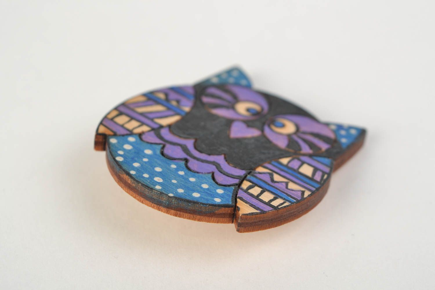Designer handmade brooch made of wood with painting cute stylish owl photo 5