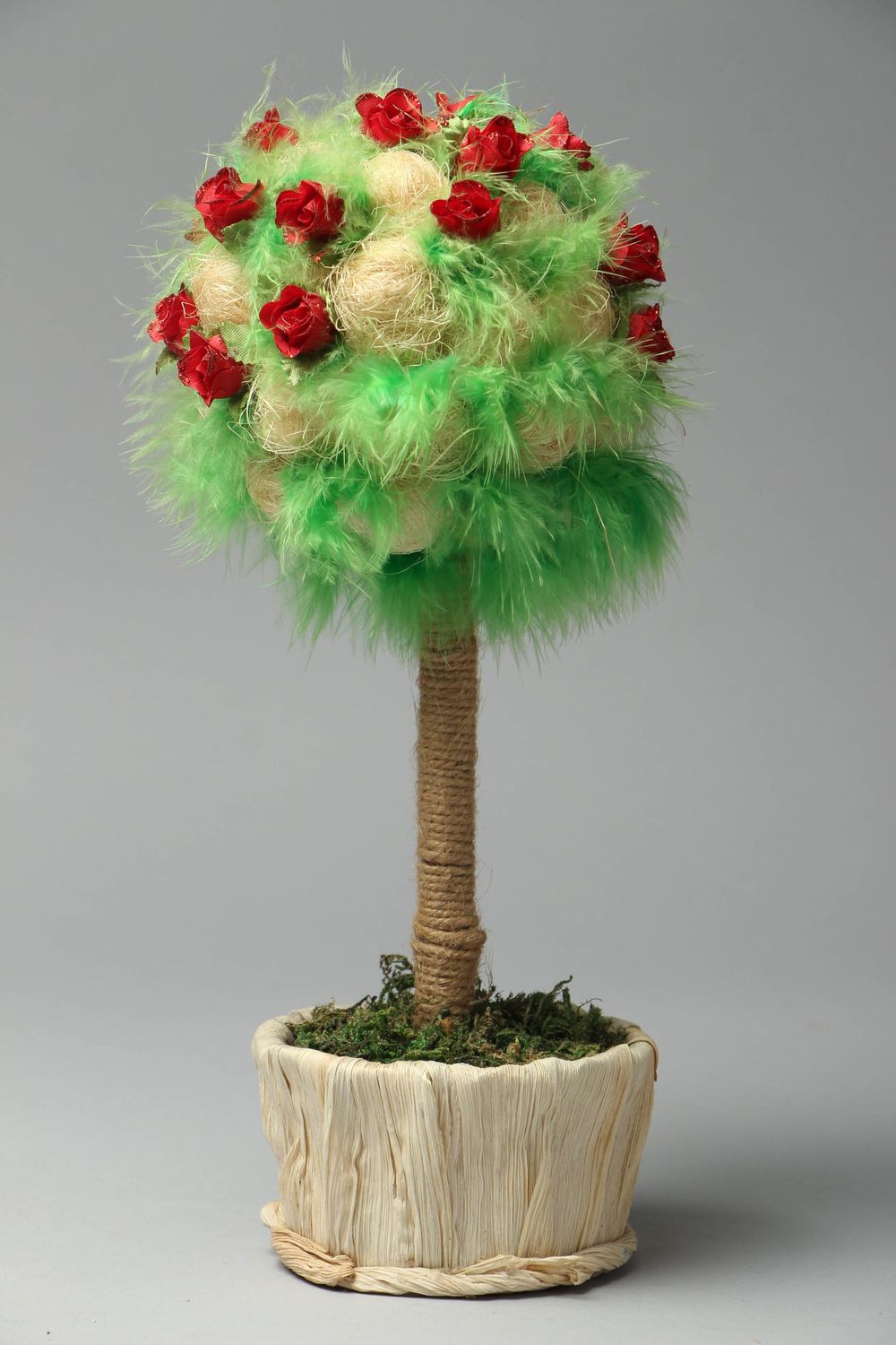 Дерево из натуральных материалов ручной работы топиарий с розами фото 1