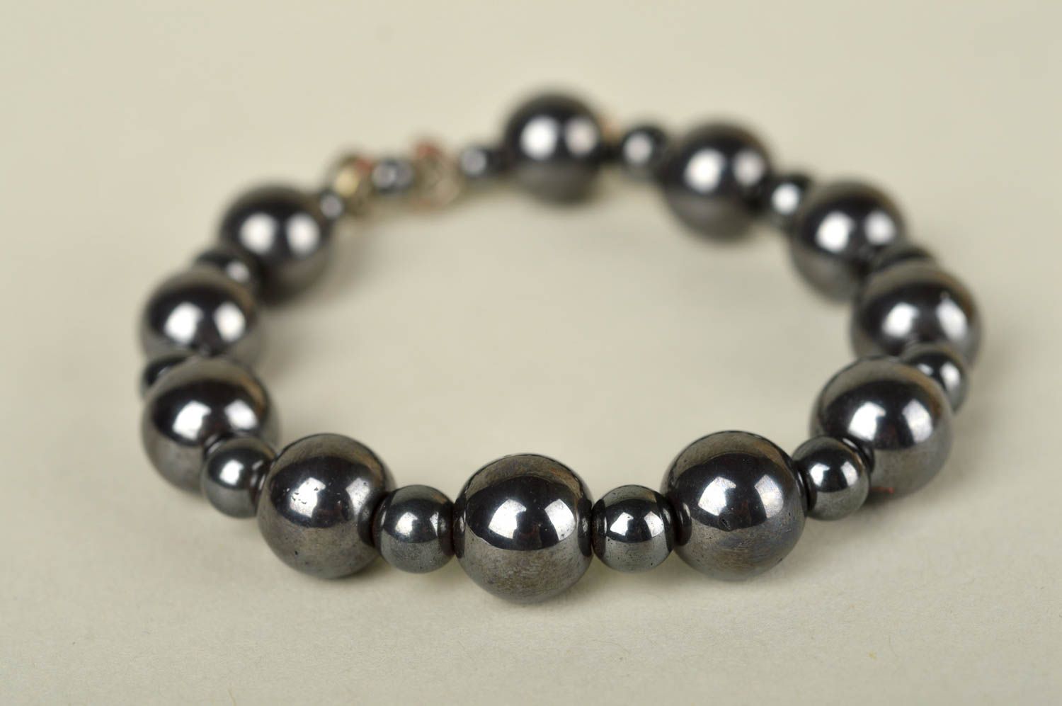 Hematite beads wrist adjustable bracelet for women photo 5
