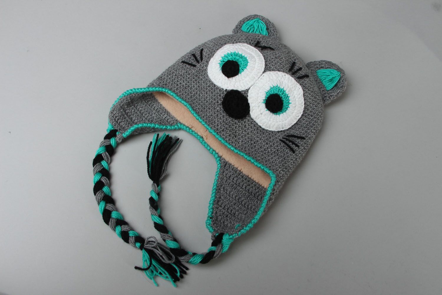 Bonnet tricot au crochet Petit chat photo 1