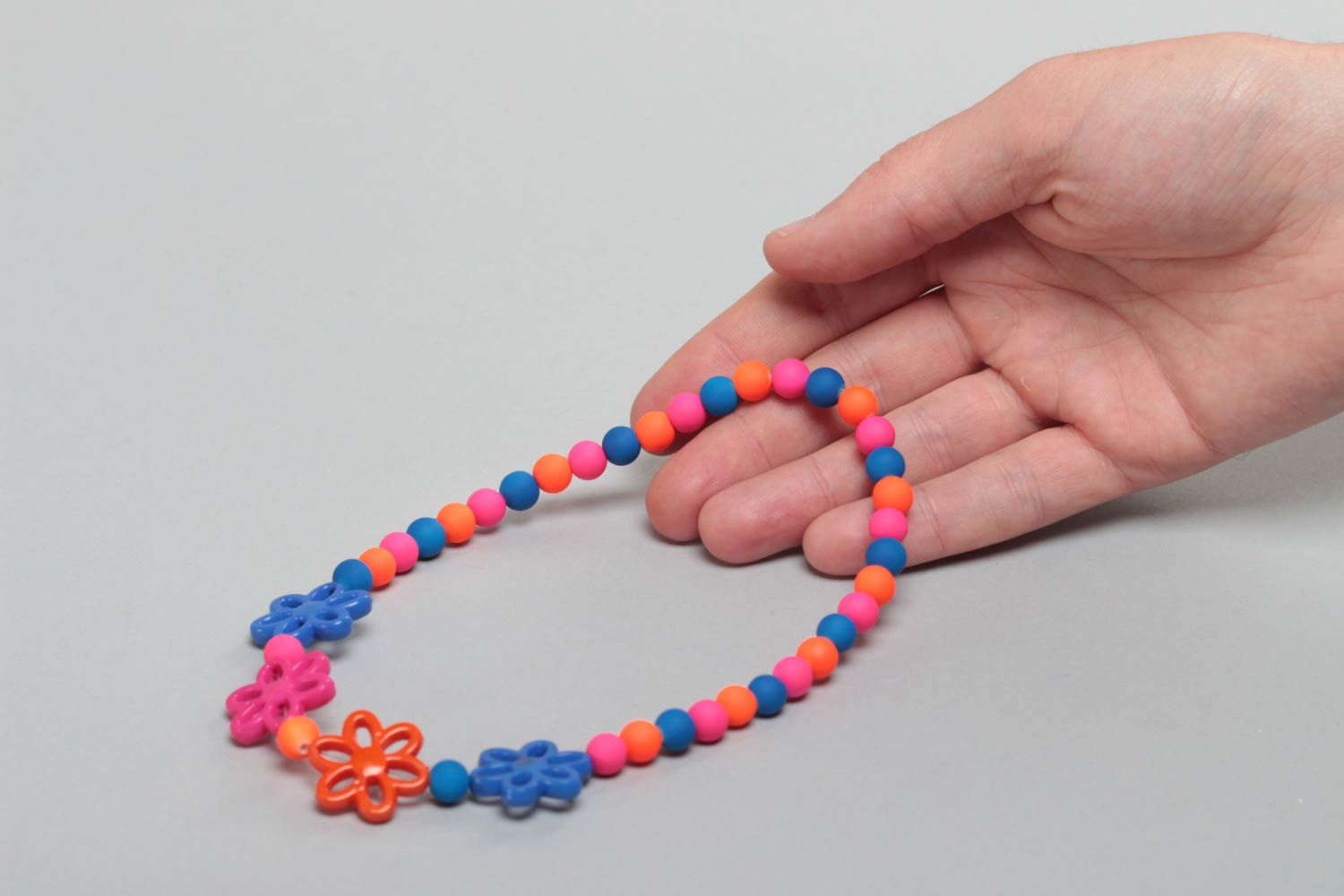 Stylish handmade children's bead necklace with flowers for summer photo 5