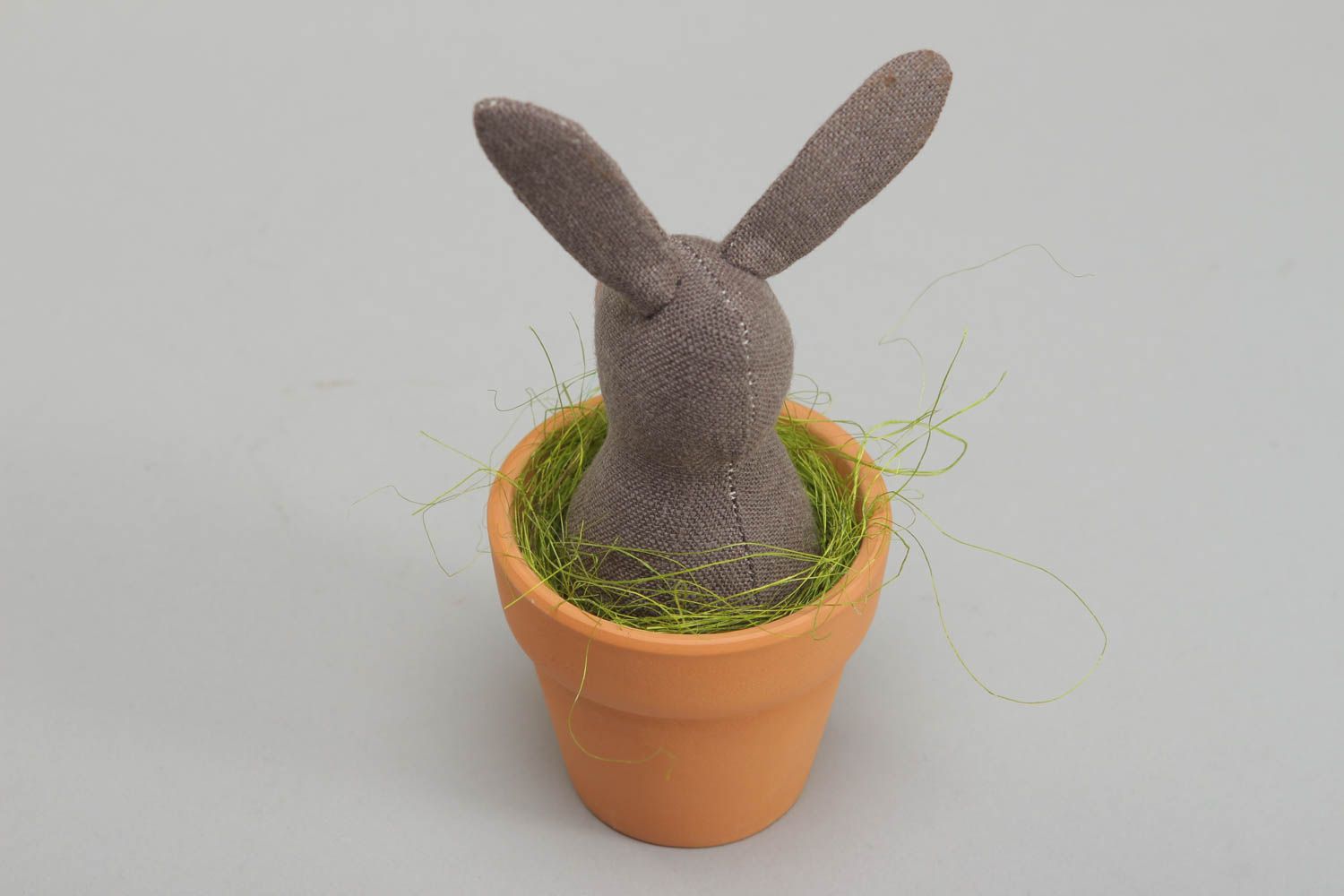 Easter composition rabbit toy in pot  photo 3