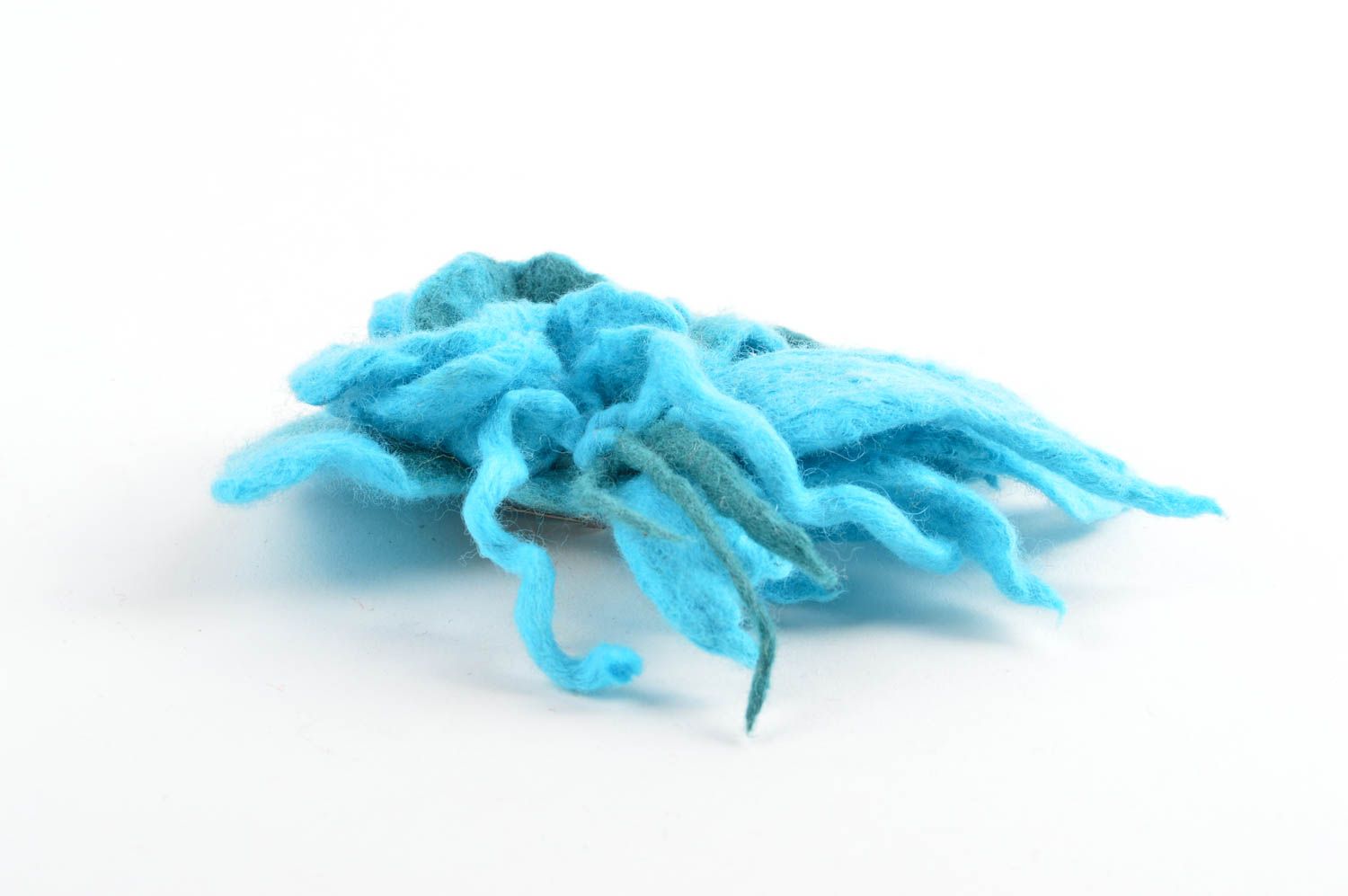 Broche bleue fleur Bijou fait main laine feutrée Accessoire femme design photo 2
