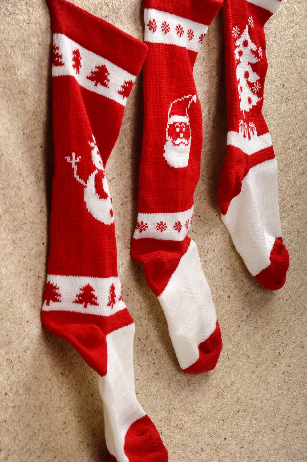 Chaussettes Noël fait main Chaussettes tricotées rouge blanc Déco Noël 3 pièces photo 5