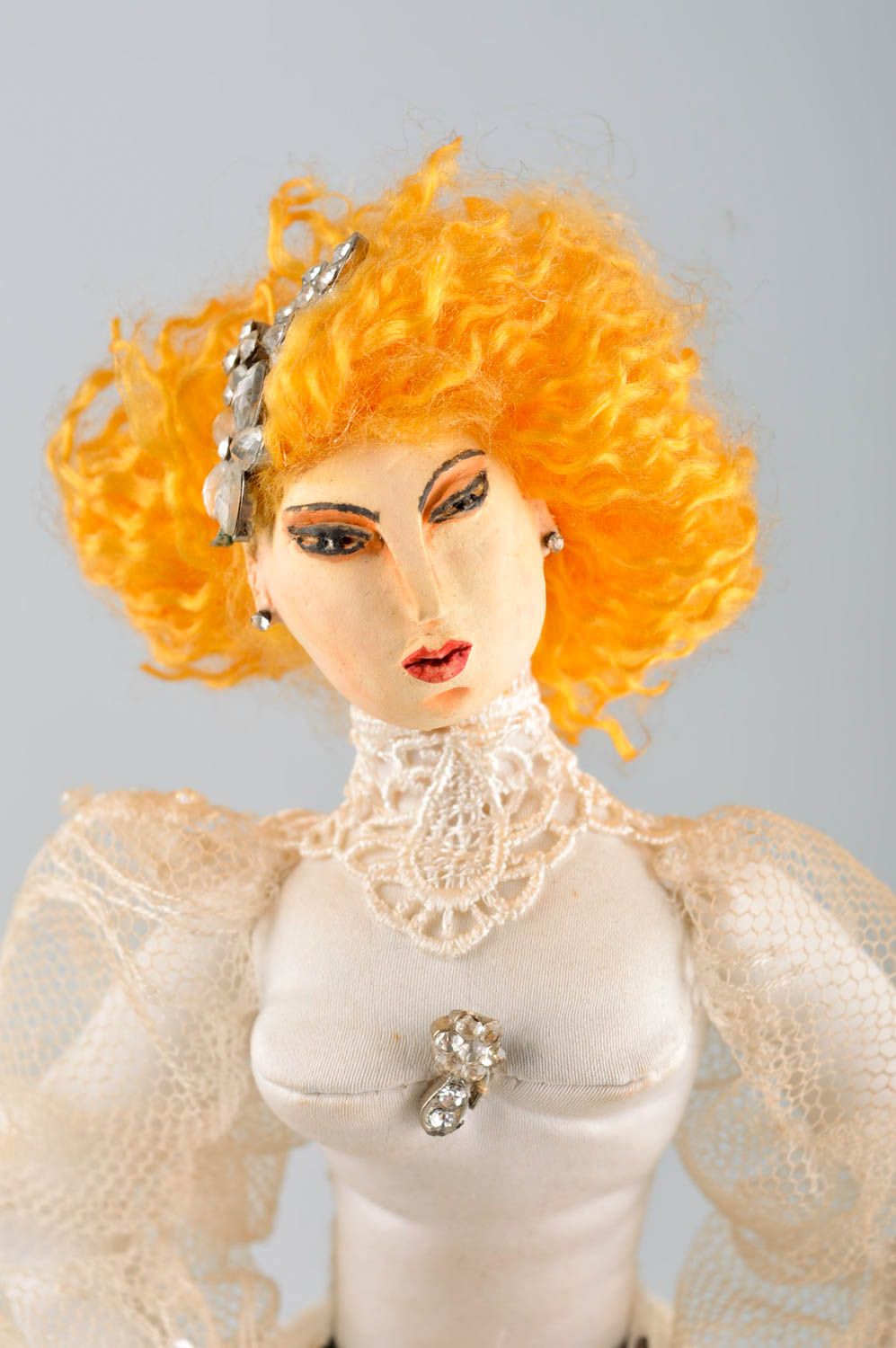 Авторская кукла игрушка ручной работы дизайнерская кукла в белом платье Невеста фото 1