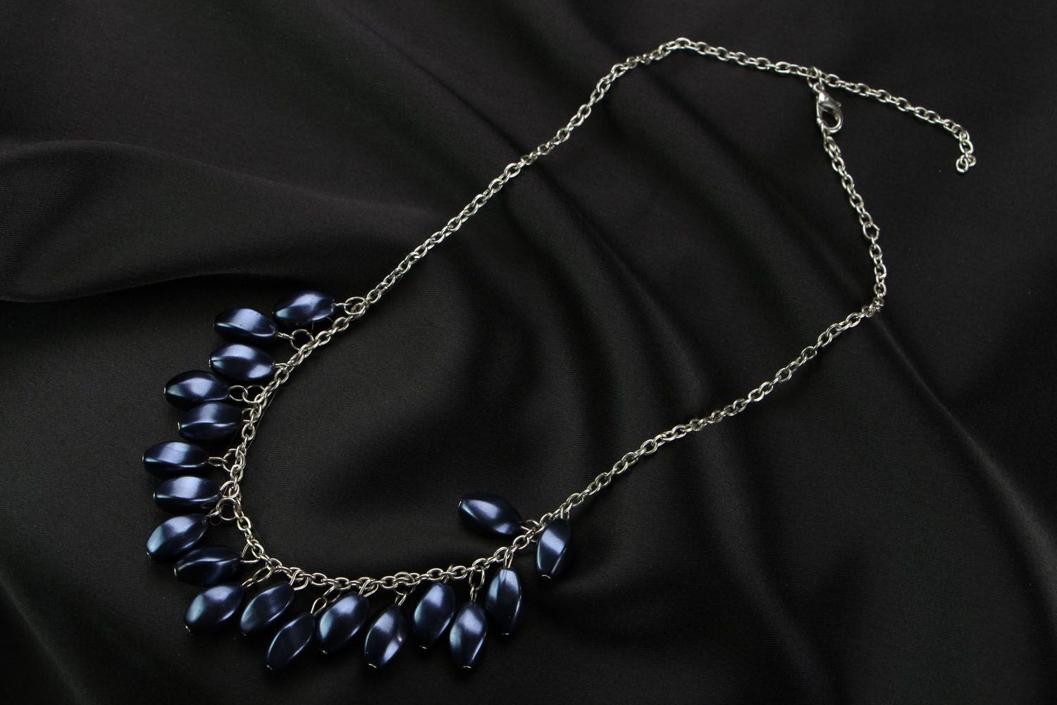 Necklace with beads on a chain photo 1