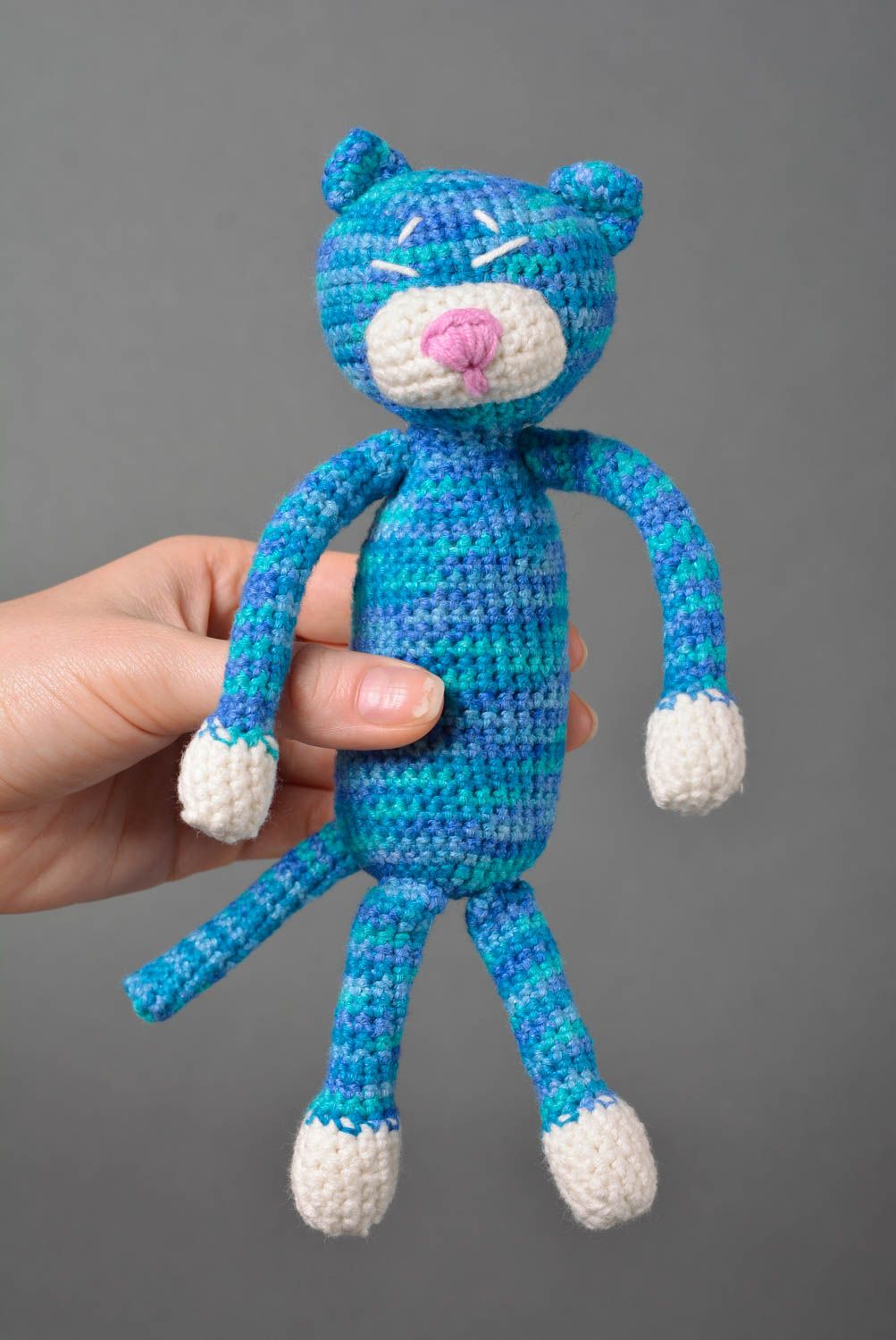 Игрушка вязаная игрушка ручной работы игрушка крючком детская котик симпатичный фото 3