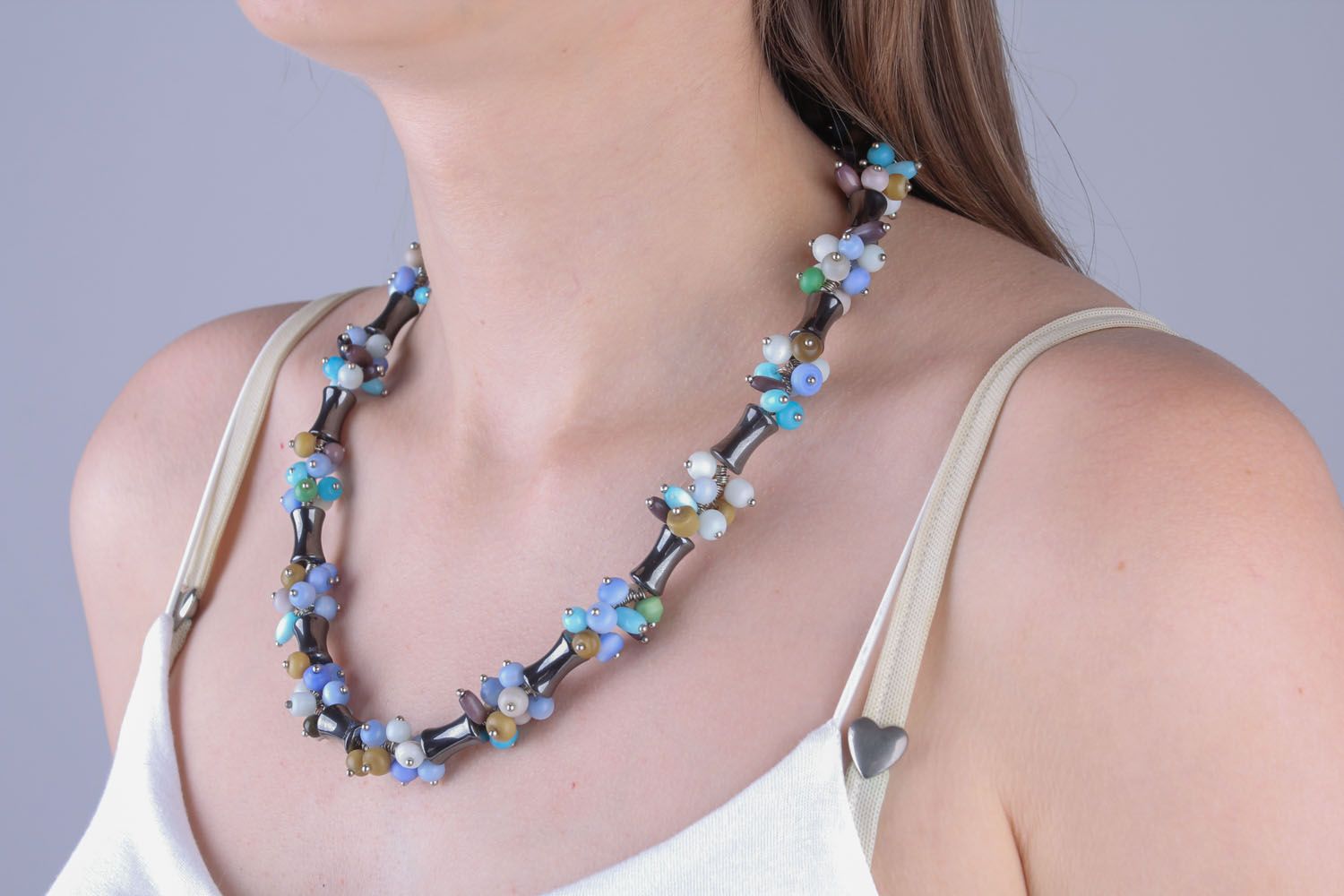 Necklace with natural stones photo 4