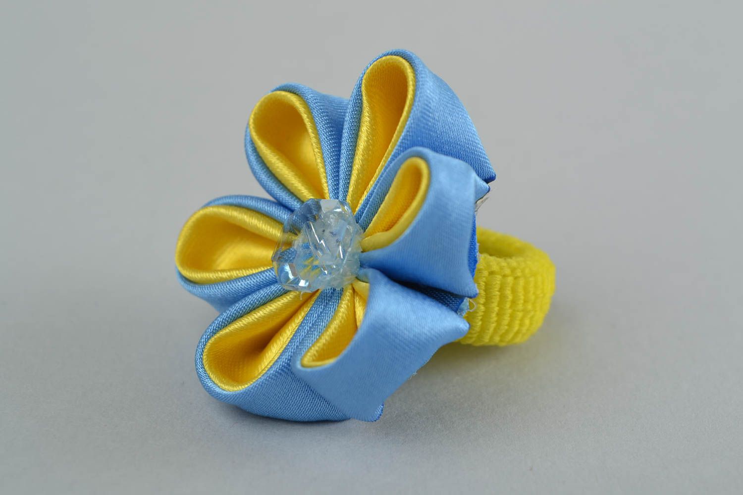 Bright handmade designer children's hair tie with satin ribbon flower kanzashi photo 3