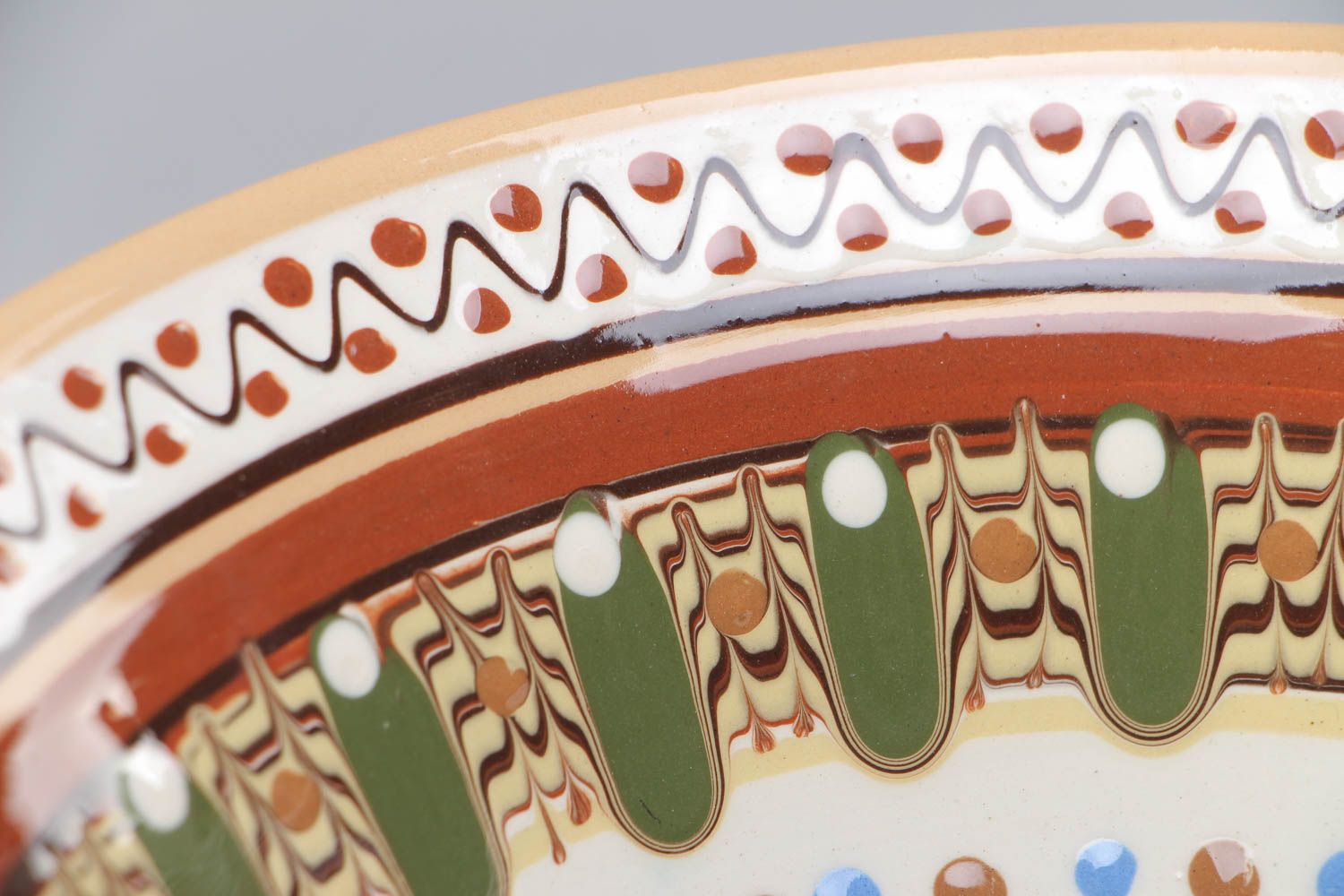 Cuenco de cerámica artesanal de arcilla roja pintado volumen de 1300 ml foto 4