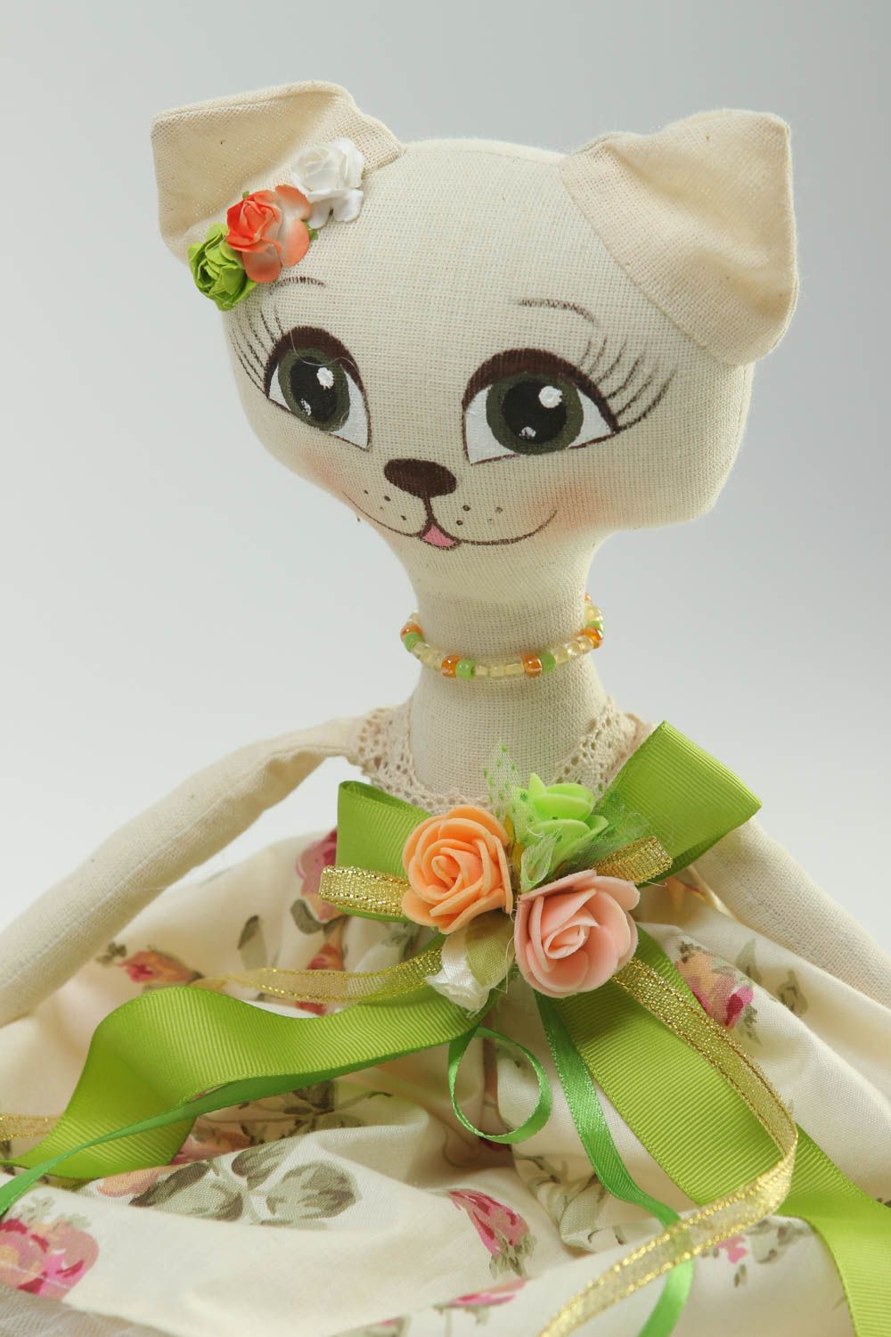 Muñeco de trapo peluche artesanal decoración de dormitorio gato con lacito foto 3