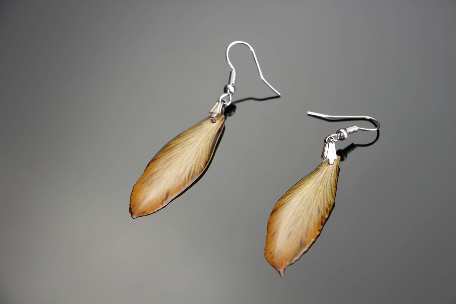 Earrings made of epoxy and Peruvian lily photo 1