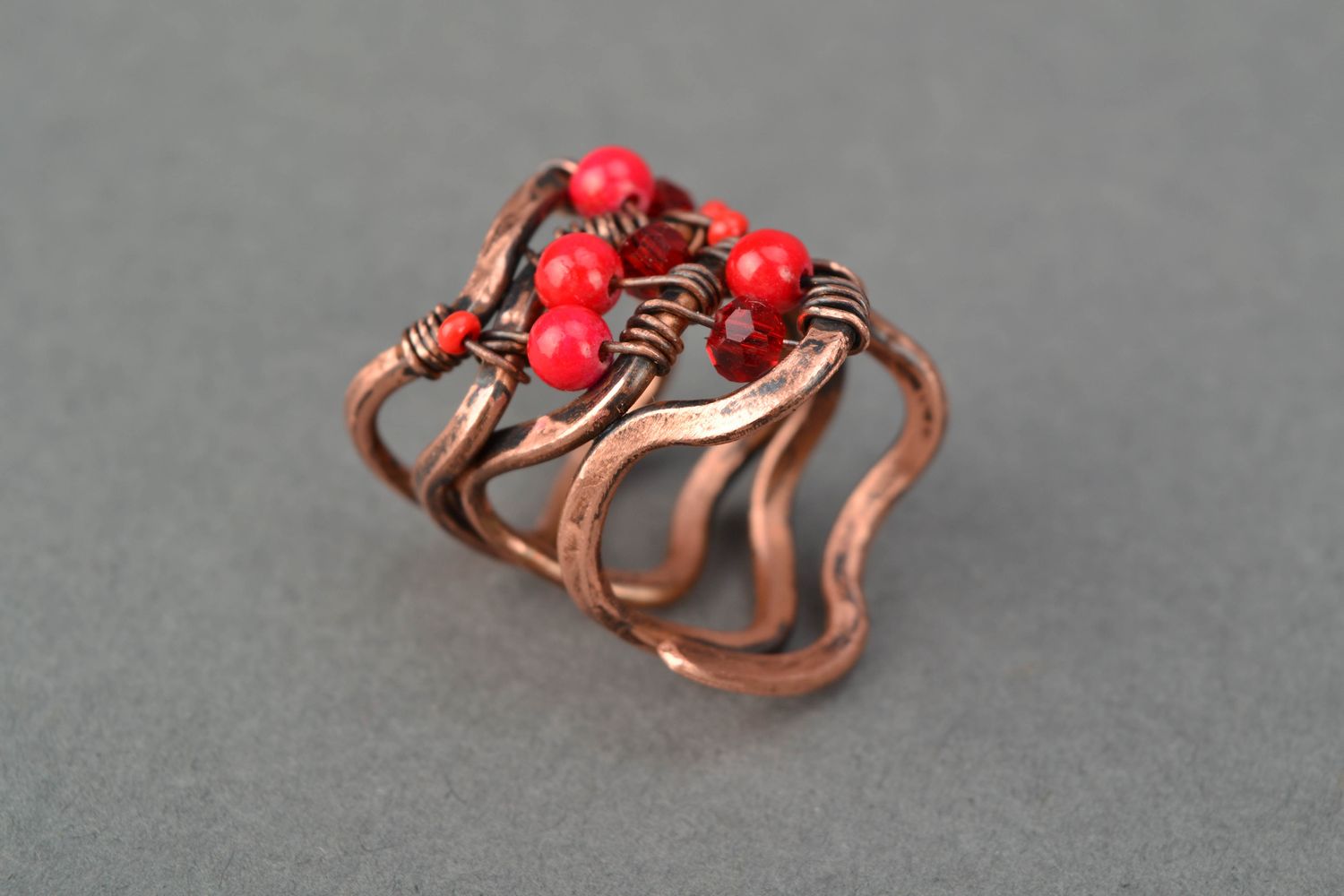 Wire wrap copper ring with coral photo 3