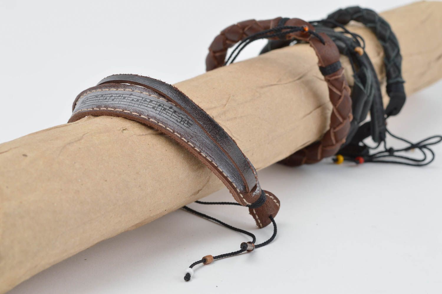 Handmade leather stylish bracelet unusual wrist bracelet adjustable bracelet photo 2