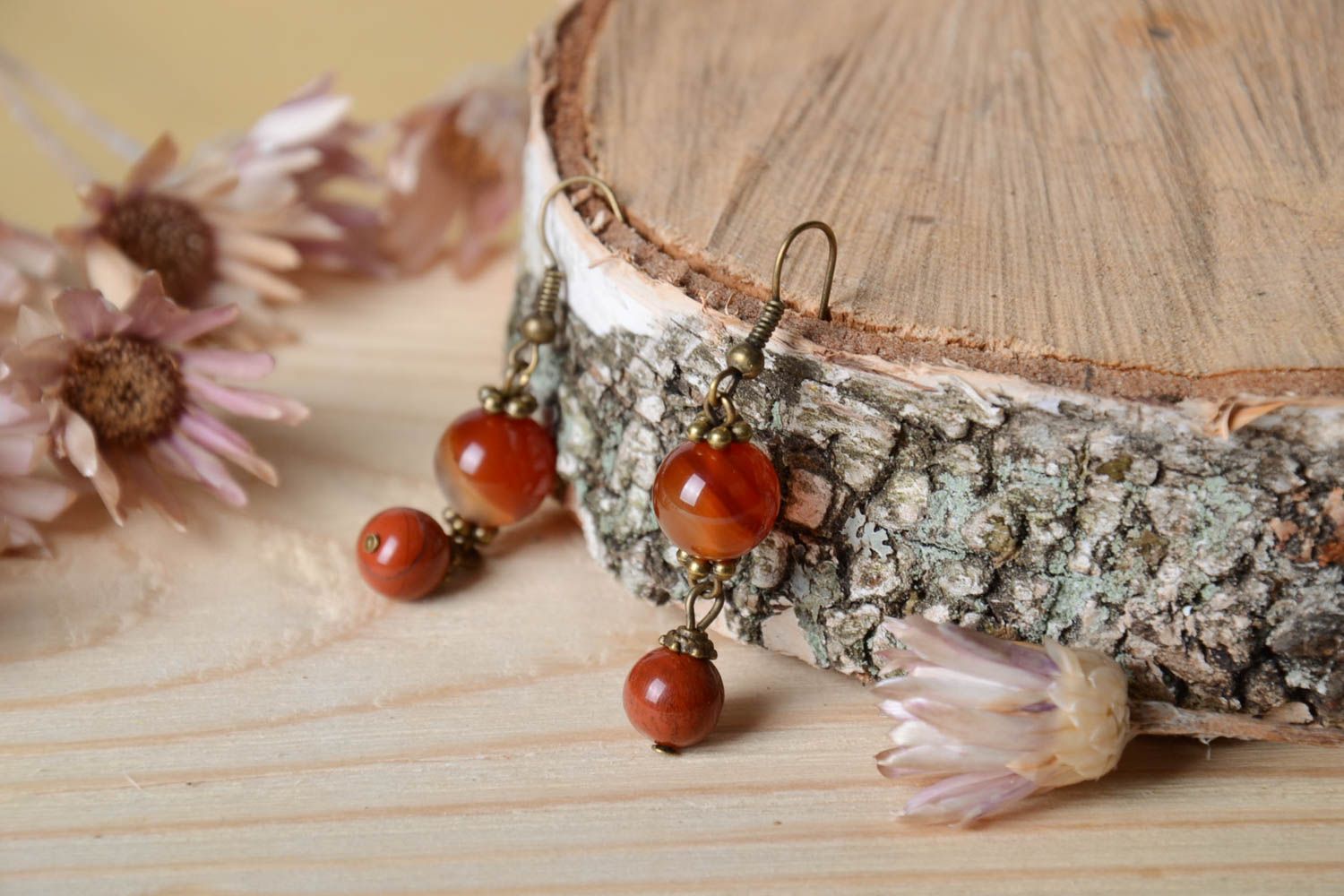Handmade orange Ohrringe mit Steinen Designer Schmuck Accessoire für Frauen  foto 1