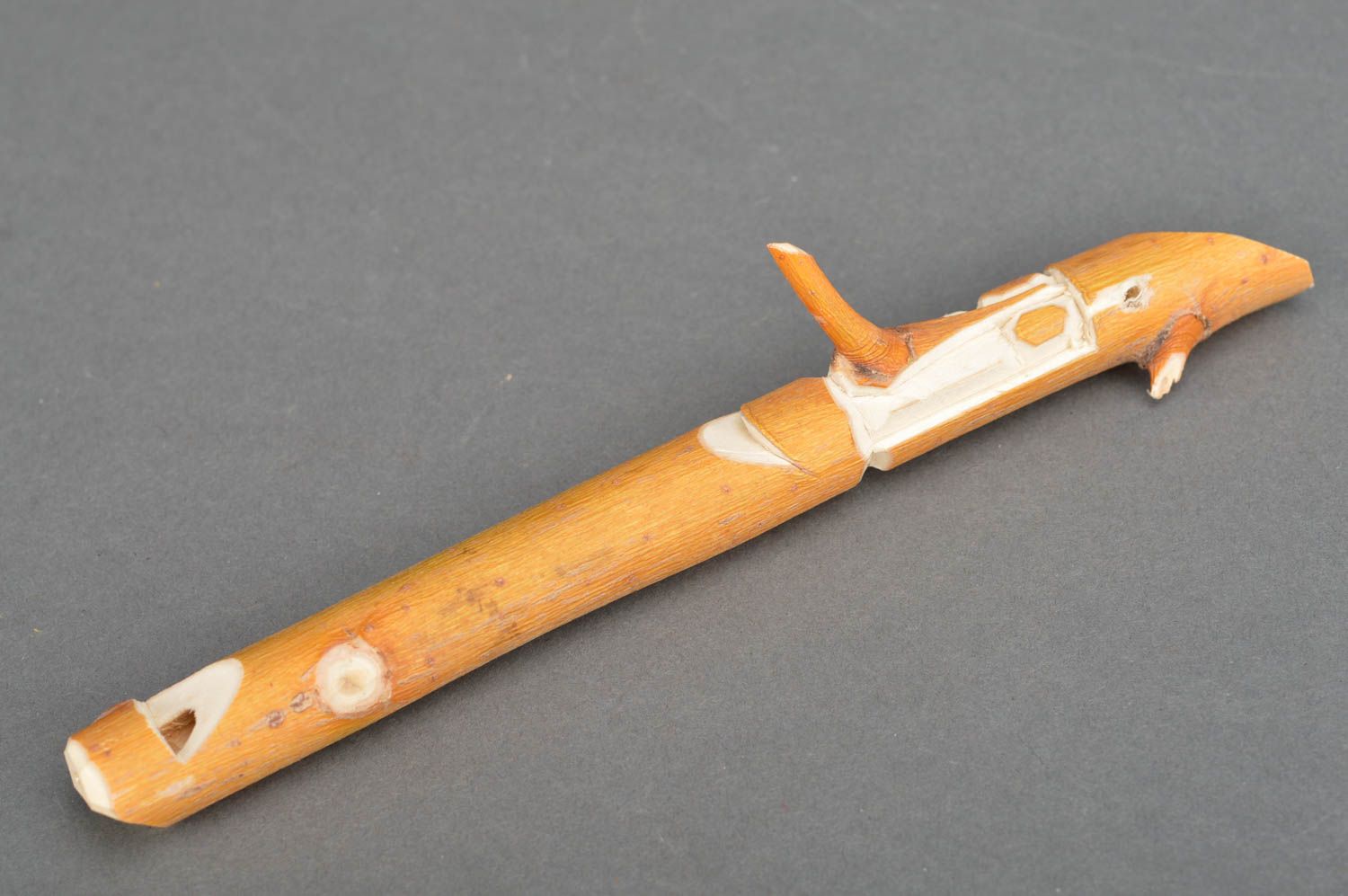 Silbato de madera hecho a mano instrumento de viento souvenir original foto 3