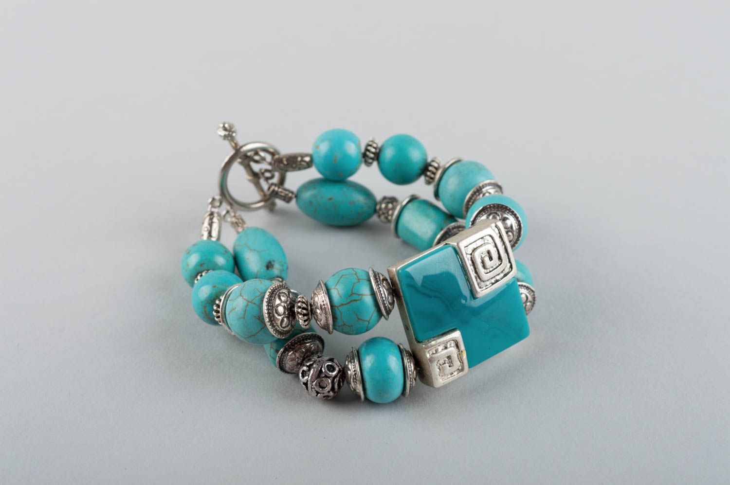Handmade jewelry made of natural stones bracelet made of turquoise and brass photo 2