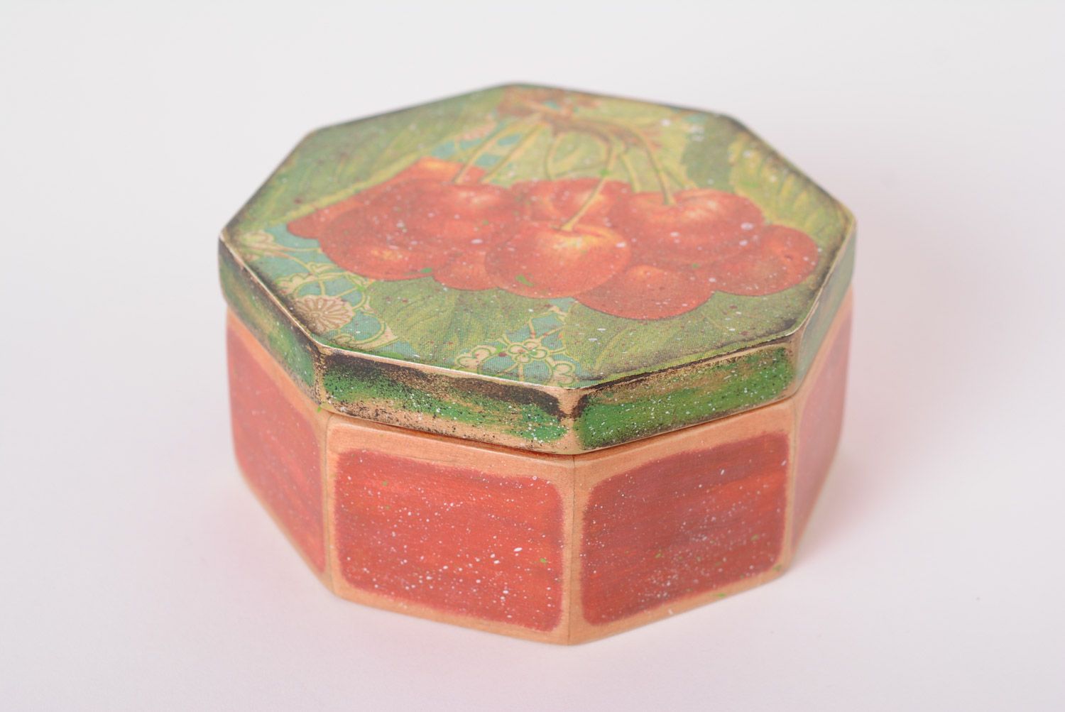Handmade decoupage plywood jewelry box of unusual shape with lid photo 2