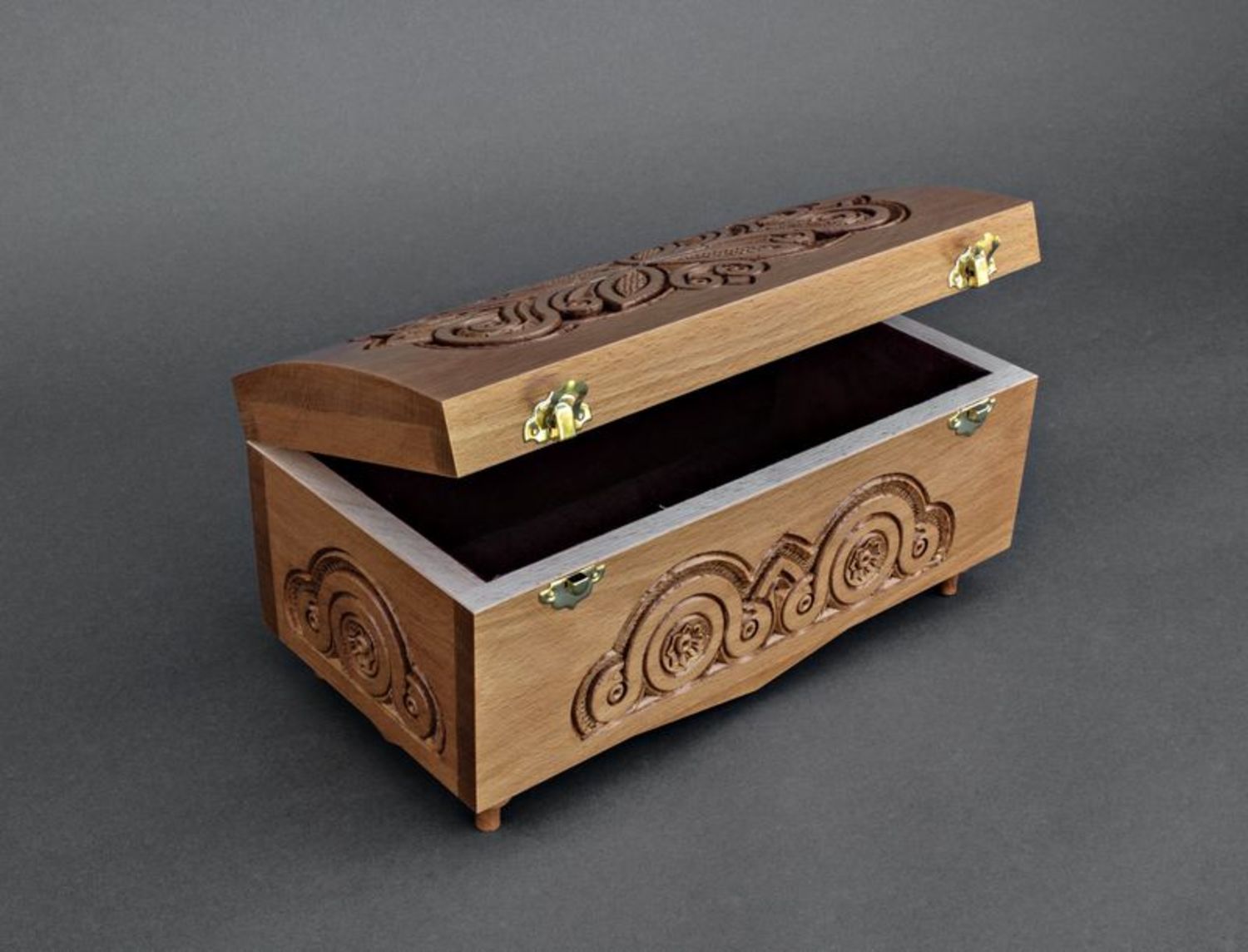 Carved wooden box  photo 3